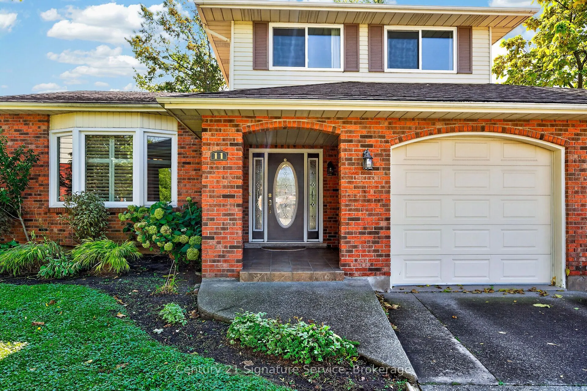 11 Fuller Crescent