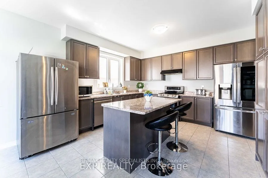 8 Sara Drive