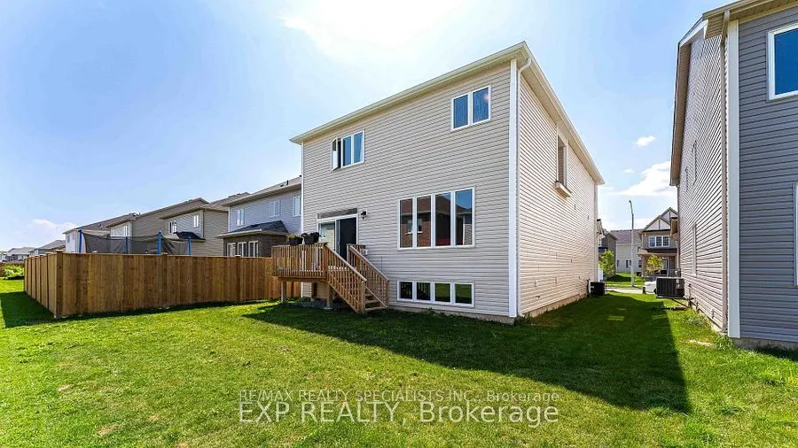 8 Sara Drive