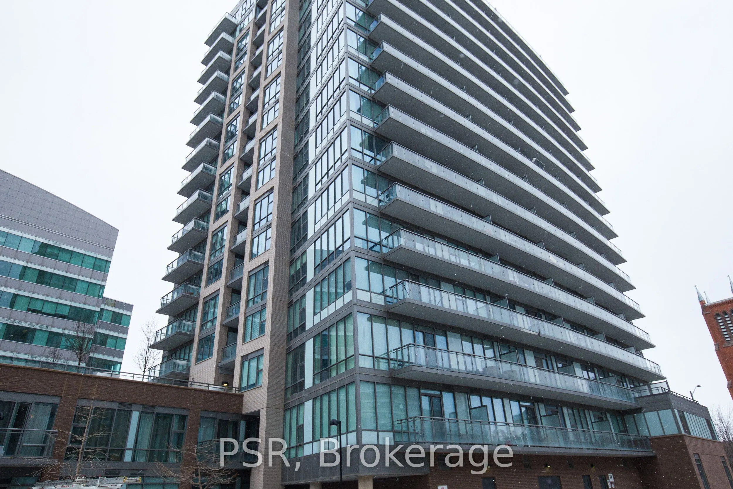 85 Duke Street #806