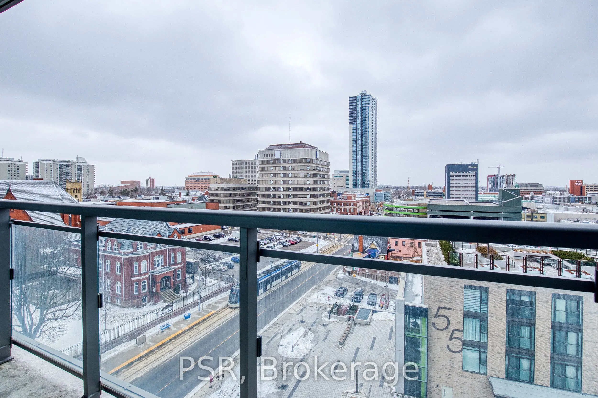 85 Duke Street #806