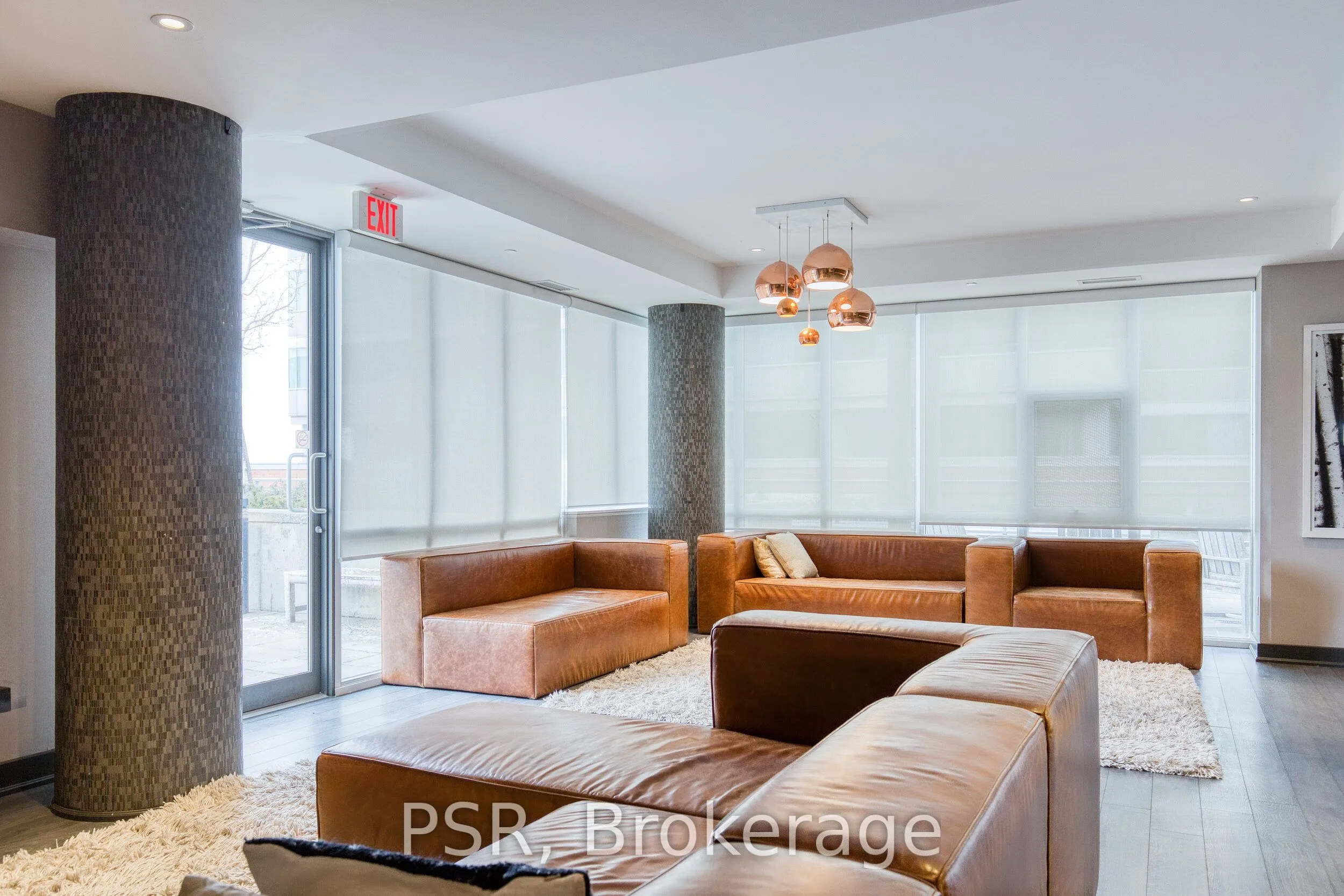 85 Duke Street #806