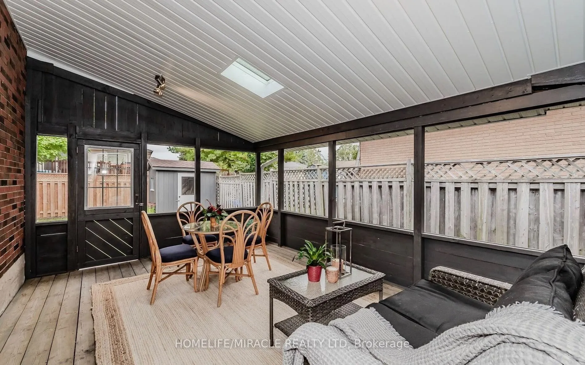 10 Greenwood Avenue