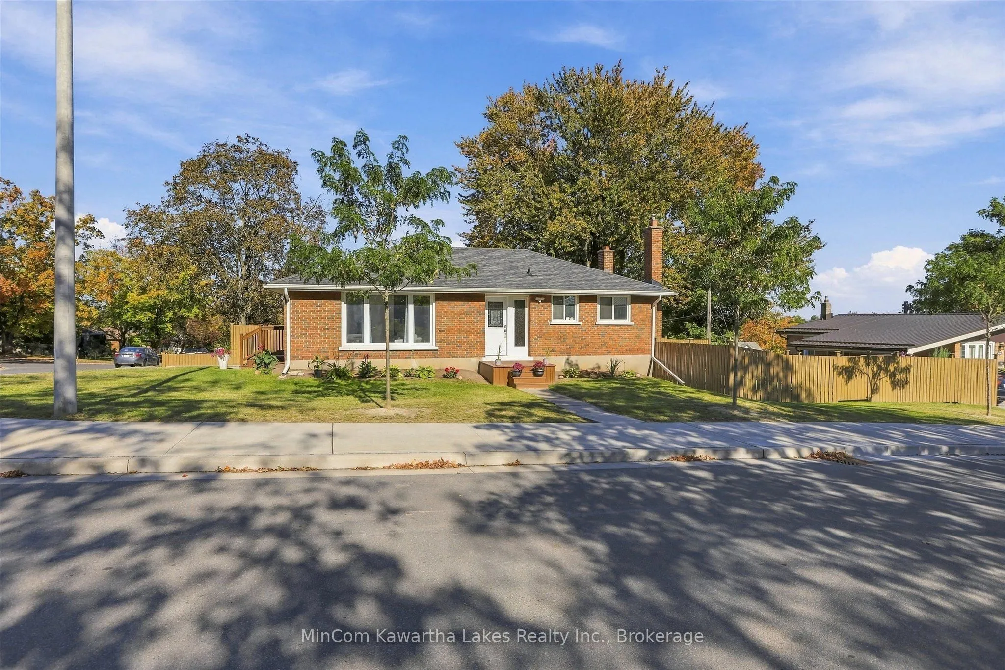 398 Applegrove Avenue