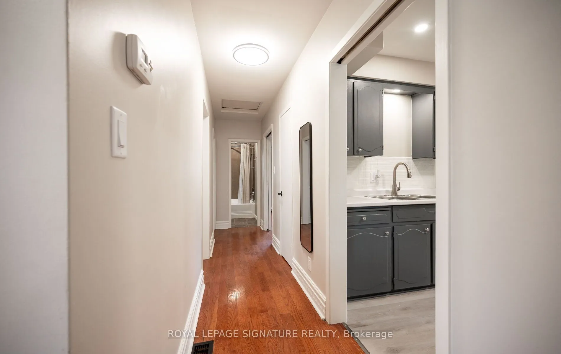 16 Eleanor Court #Upper