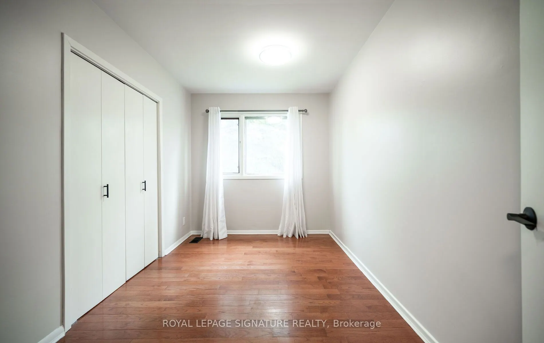 16 Eleanor Court #Upper
