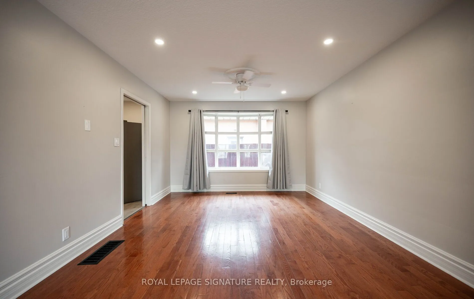 16 Eleanor Court #Upper