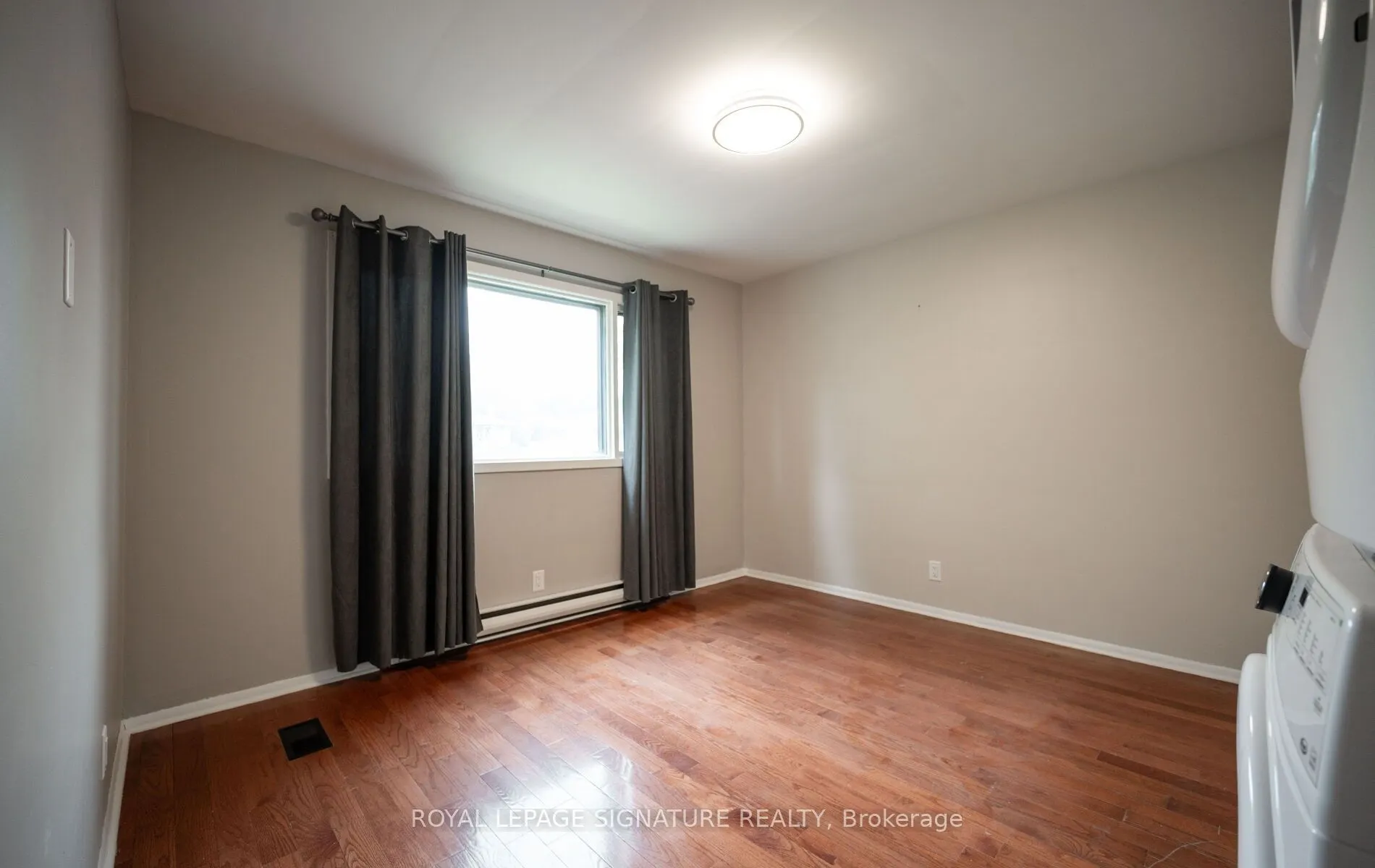 16 Eleanor Court #Upper