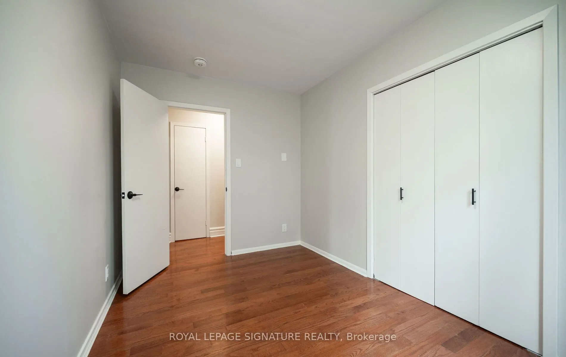 16 Eleanor Court #Upper