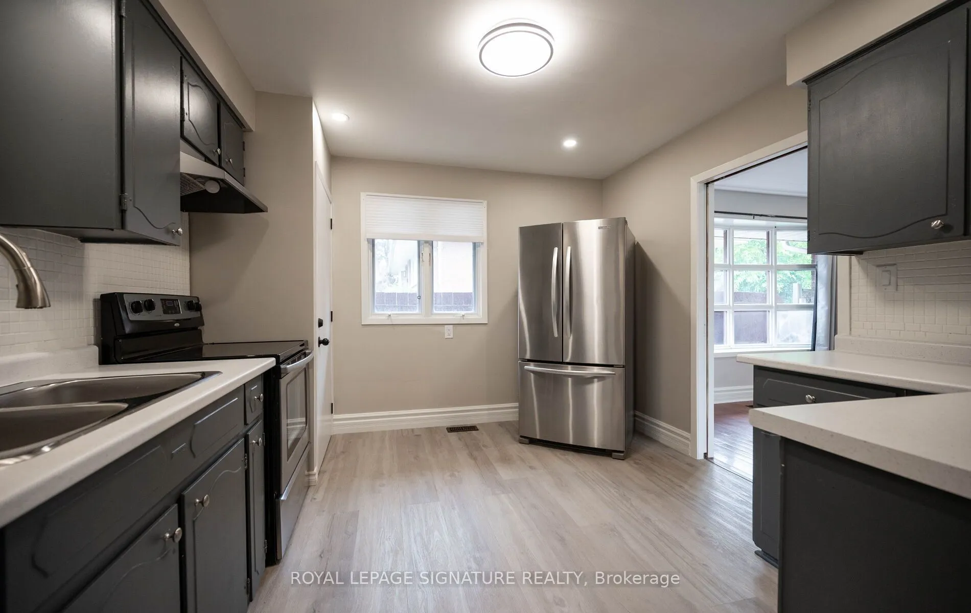 16 Eleanor Court #Upper