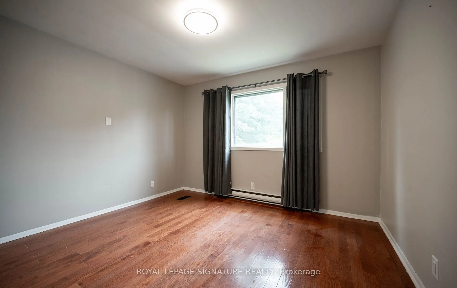 16 Eleanor Court #Upper