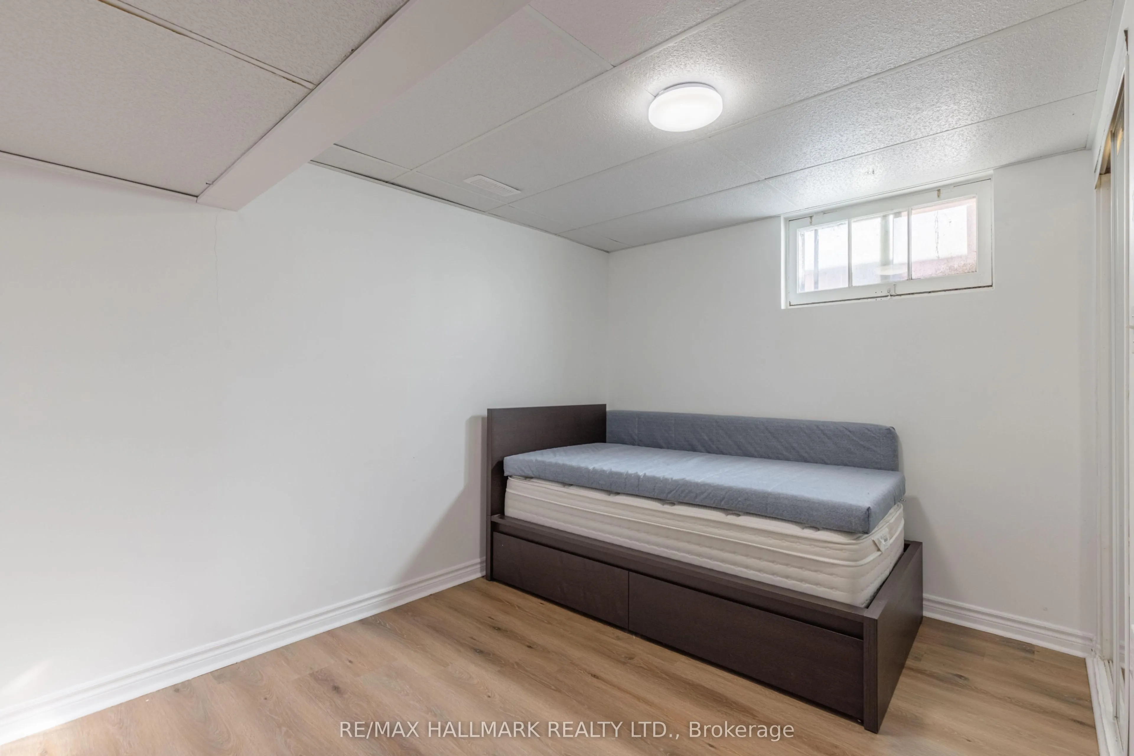 79 Powerview Avenue
