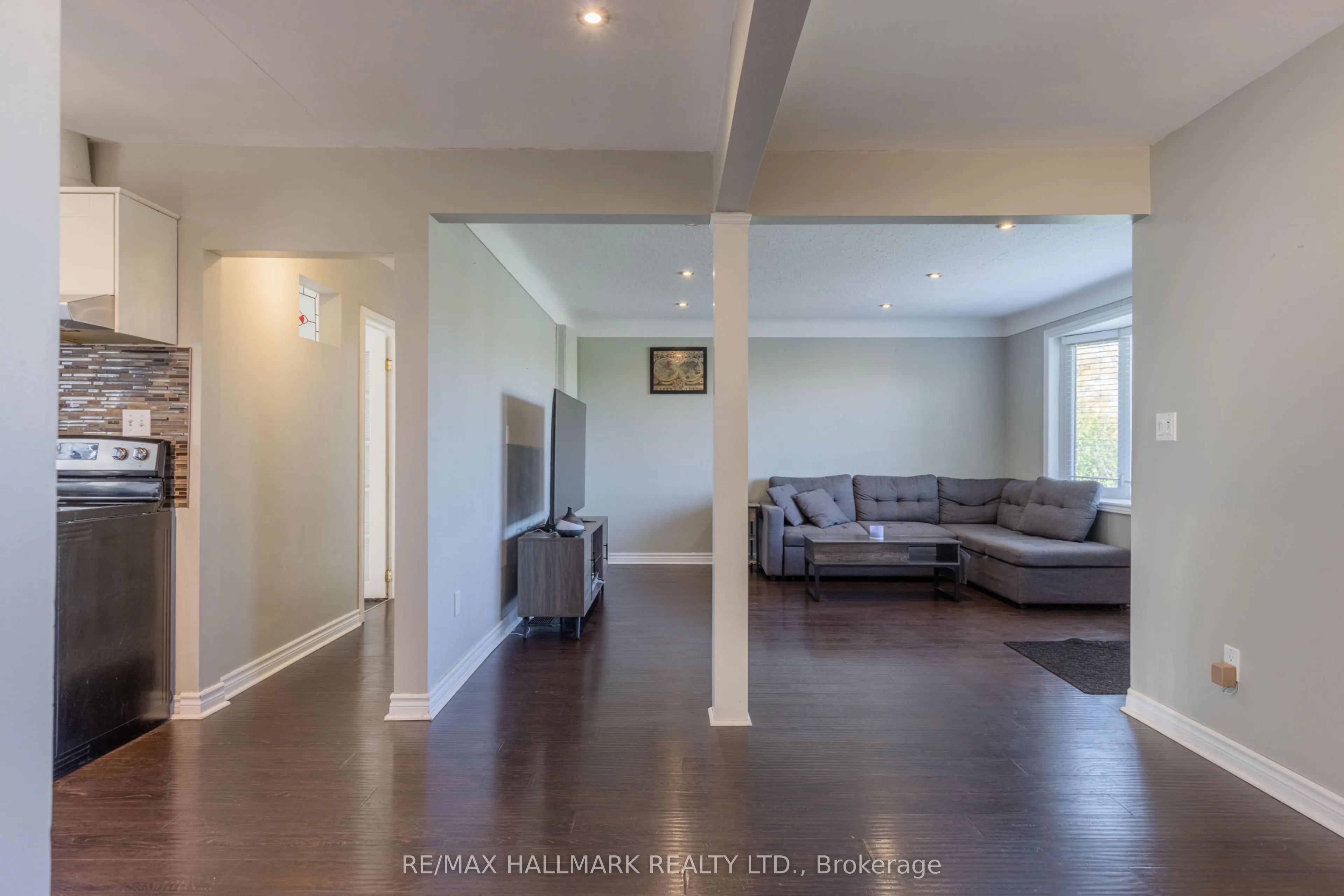 79 Powerview Avenue