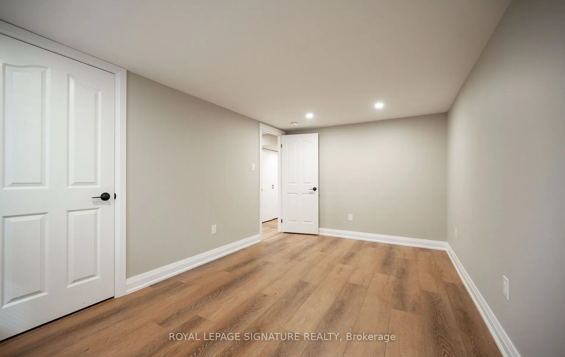16 Eleanor Court #Lower