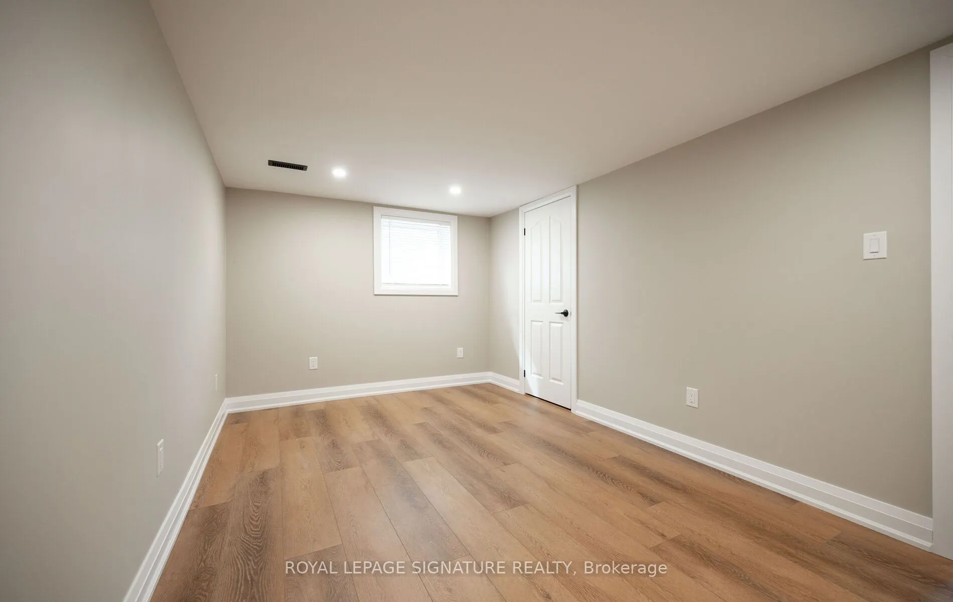 16 Eleanor Court #Lower
