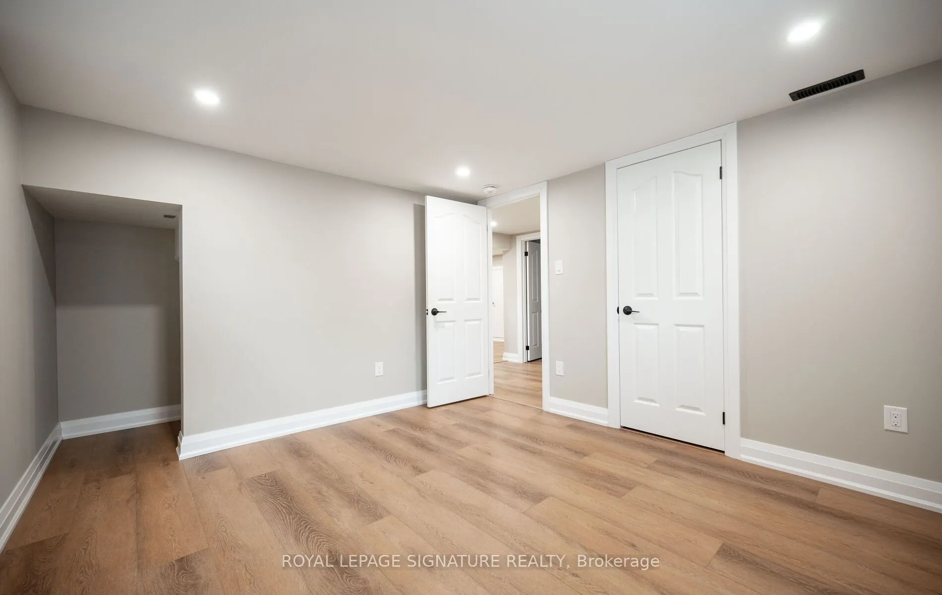 16 Eleanor Court #Lower