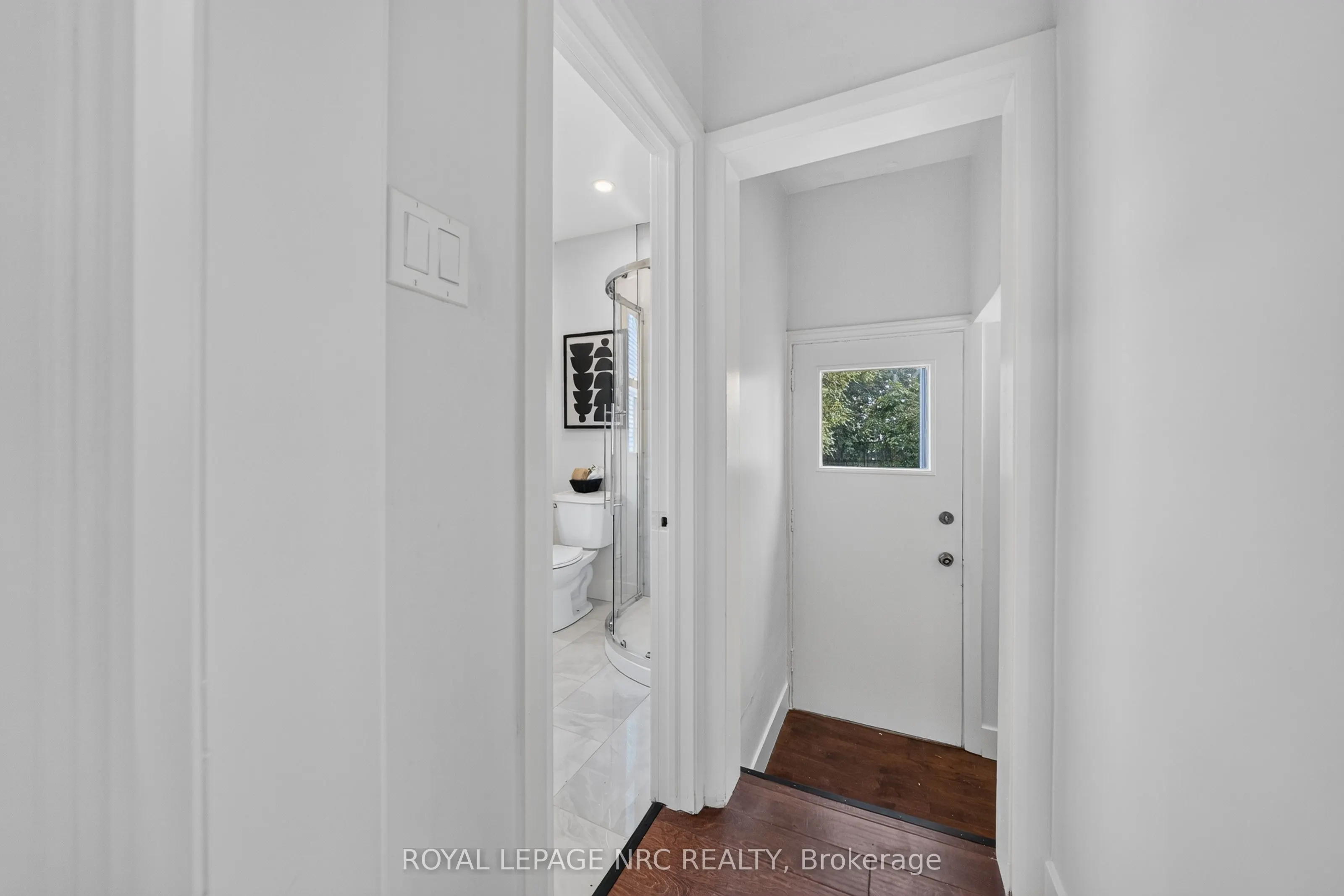 12 Admiral Road