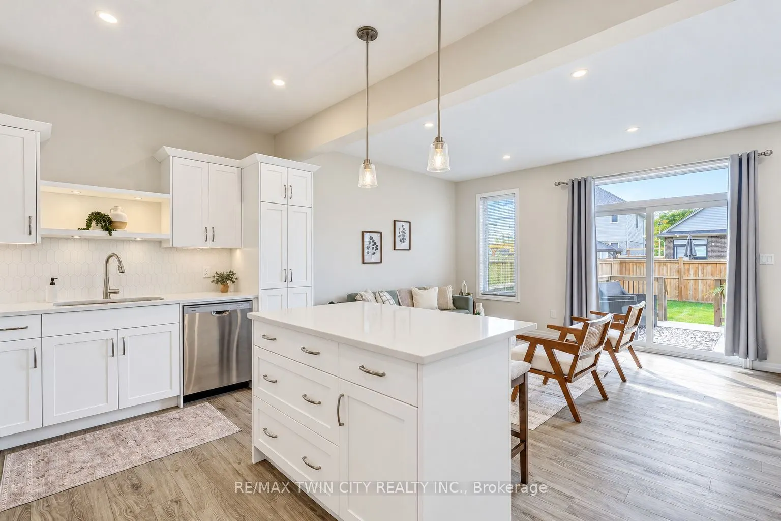 224 Renaissance Drive