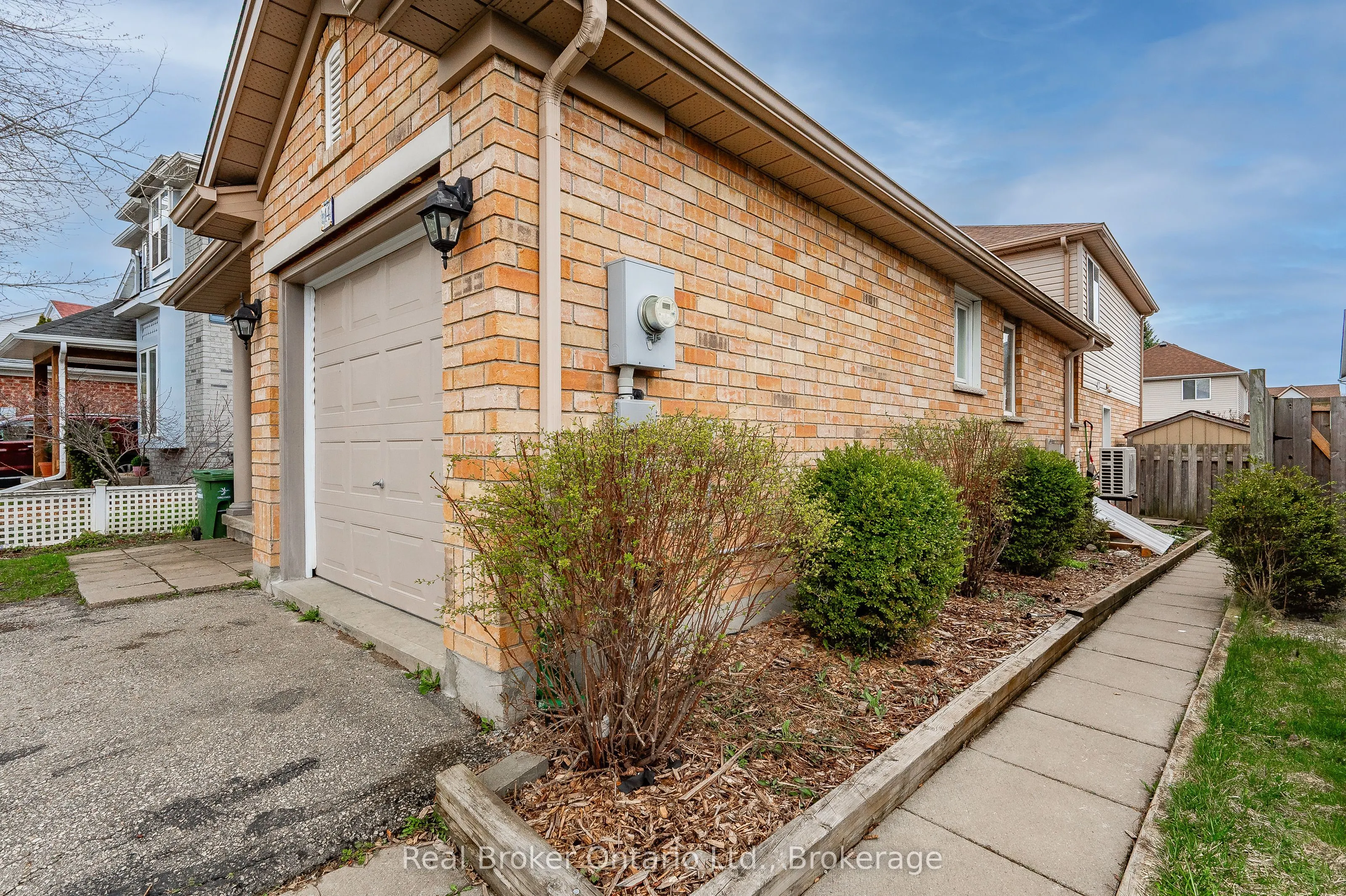 14 Southcreek Trail #B