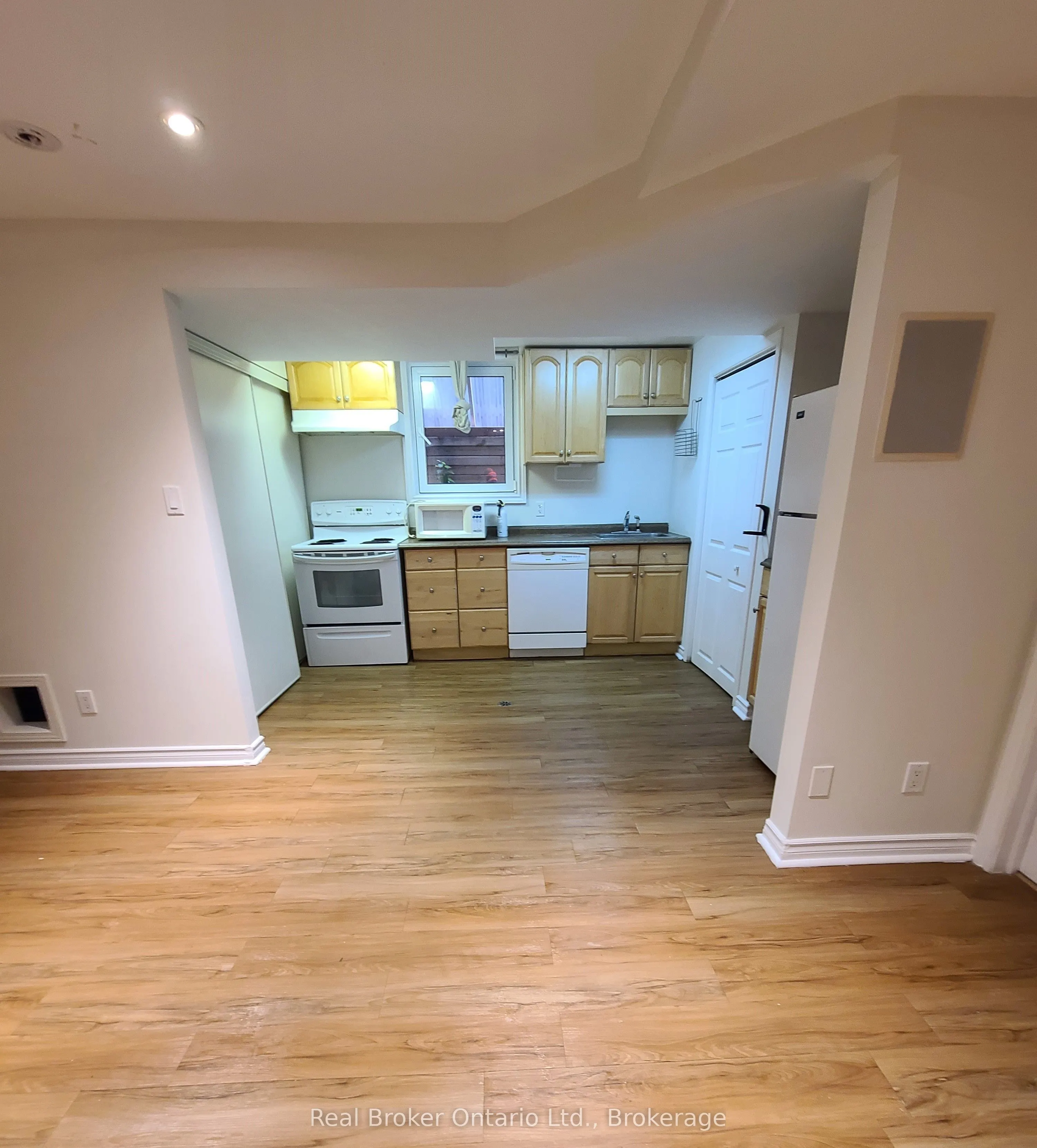 14 Southcreek Trail #B
