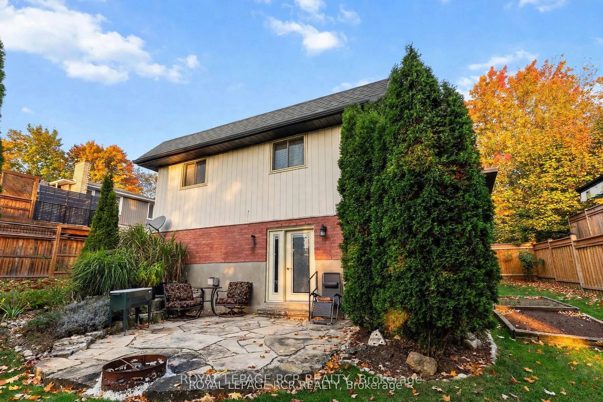 56 Wilson Crescent