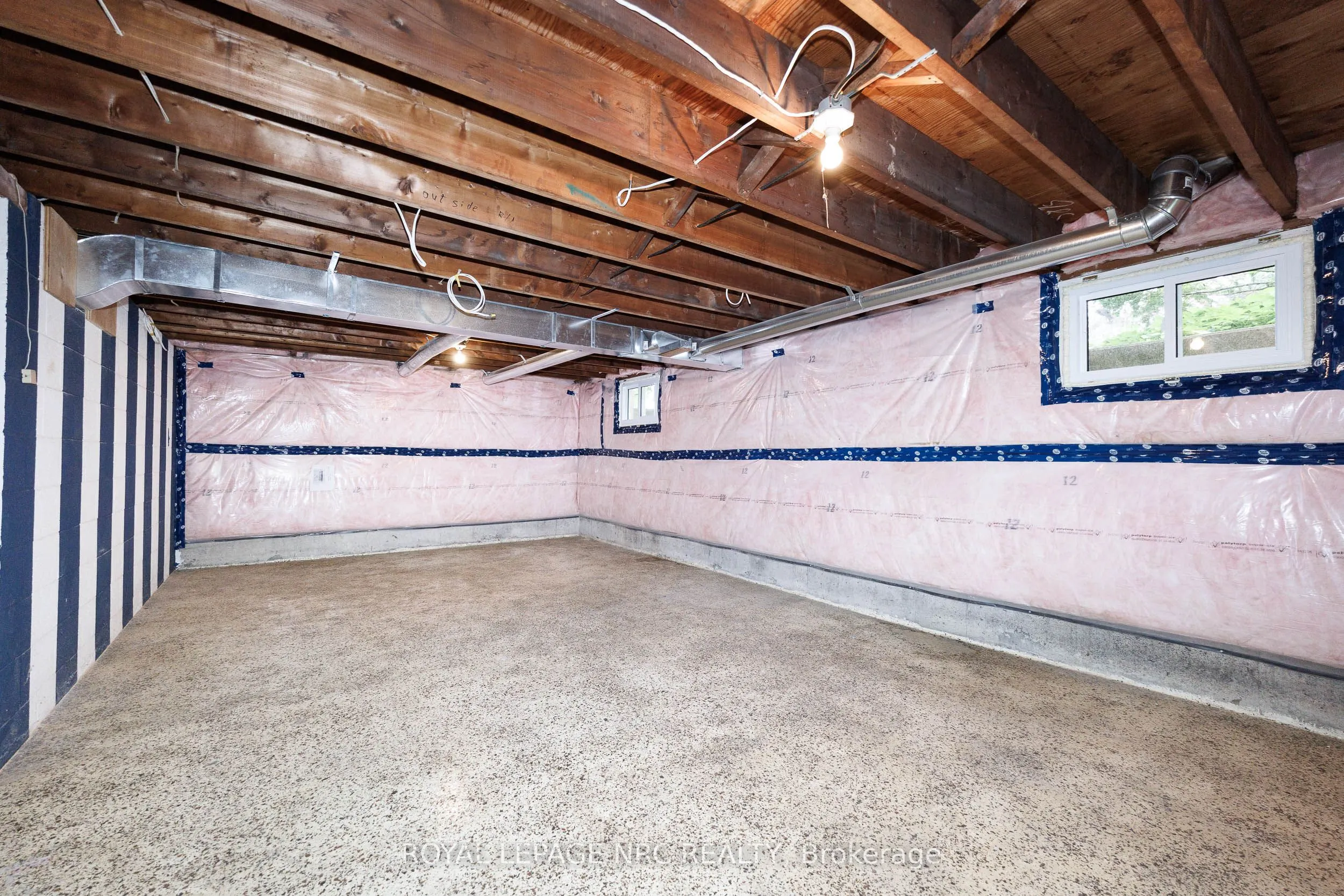 24 Munro Street