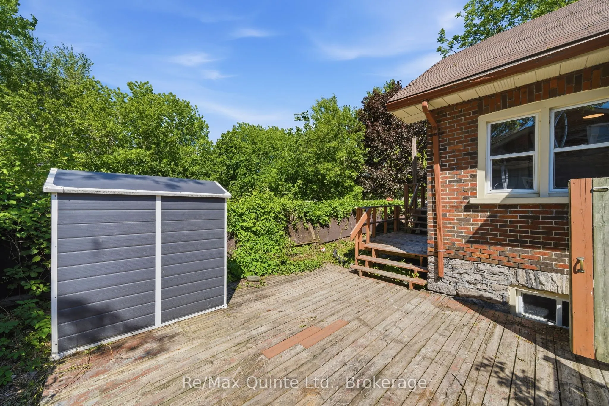 8 Dunbar Street