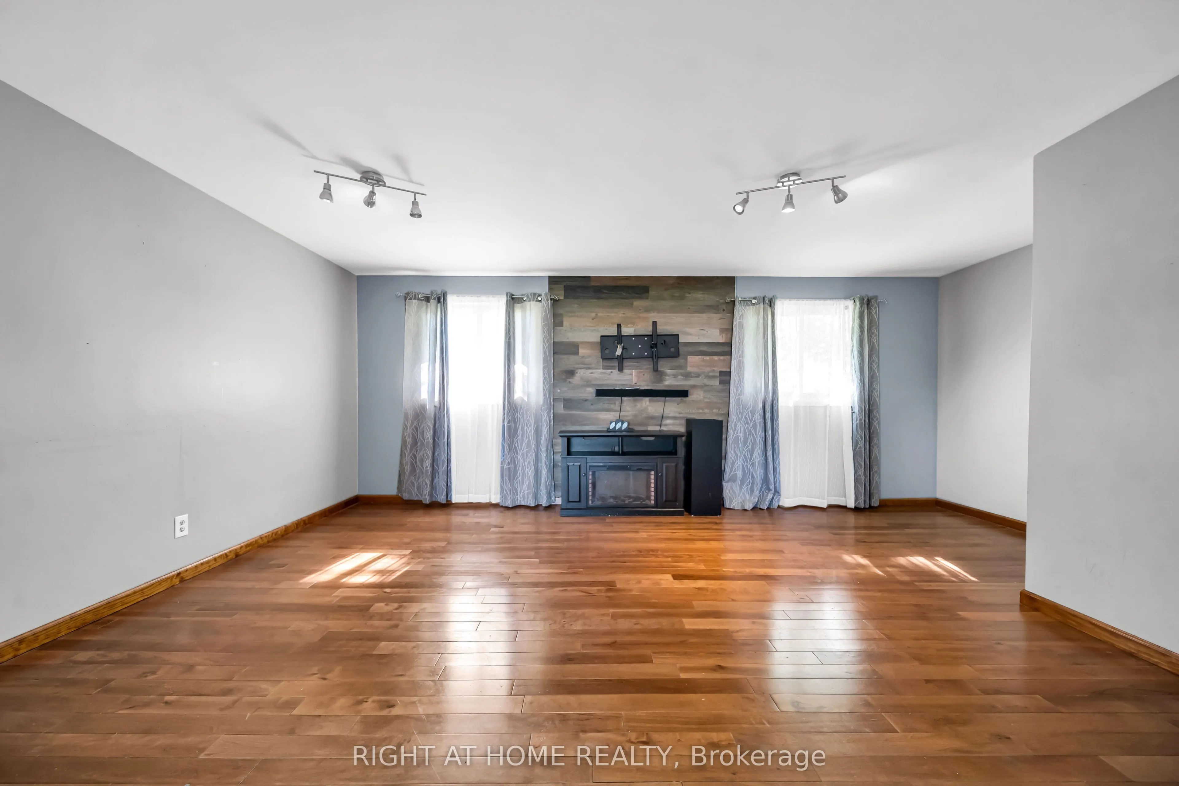 2288 Binbrook Road