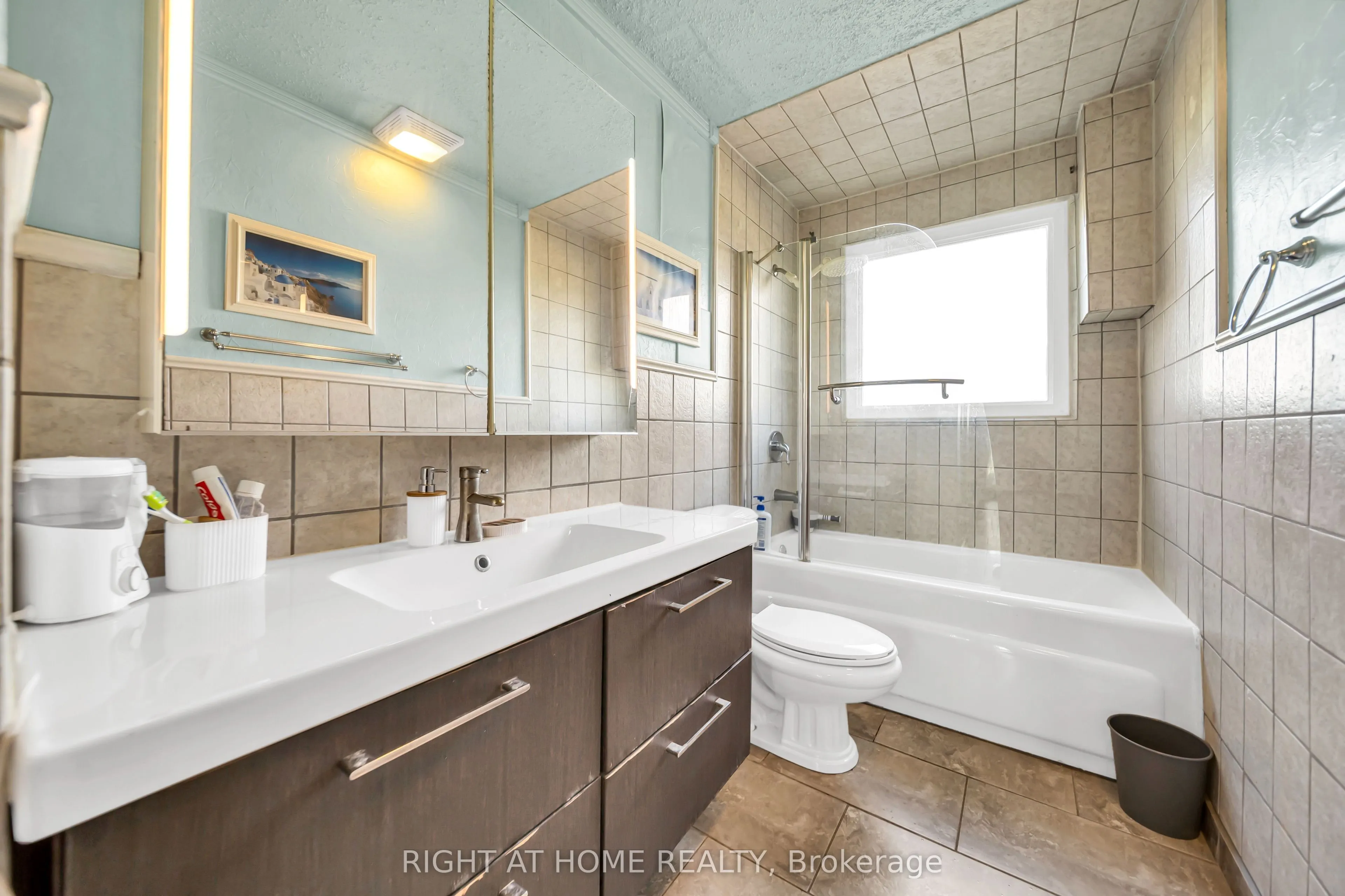 2288 Binbrook Road