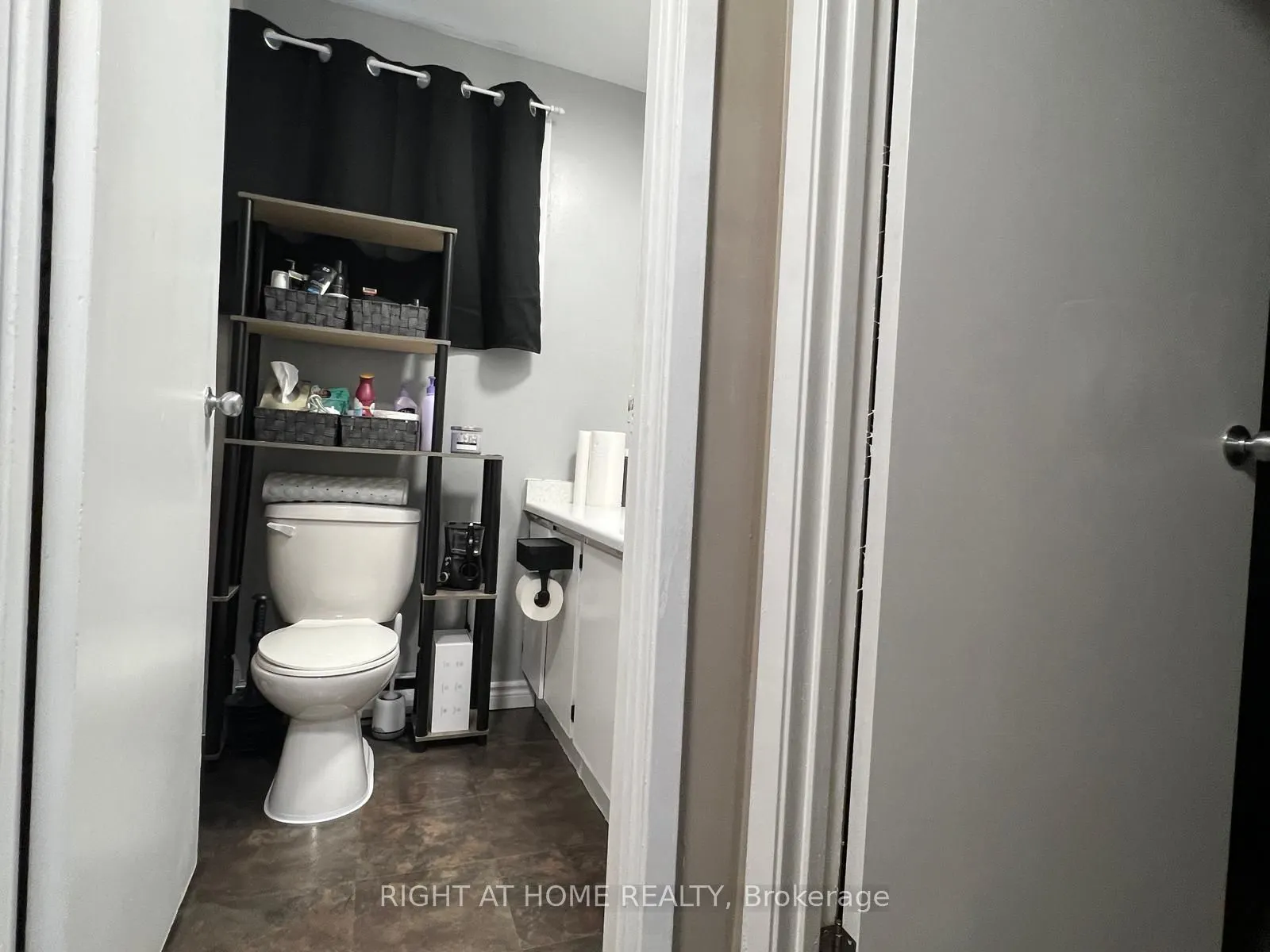 135 Chalmers Street S #81