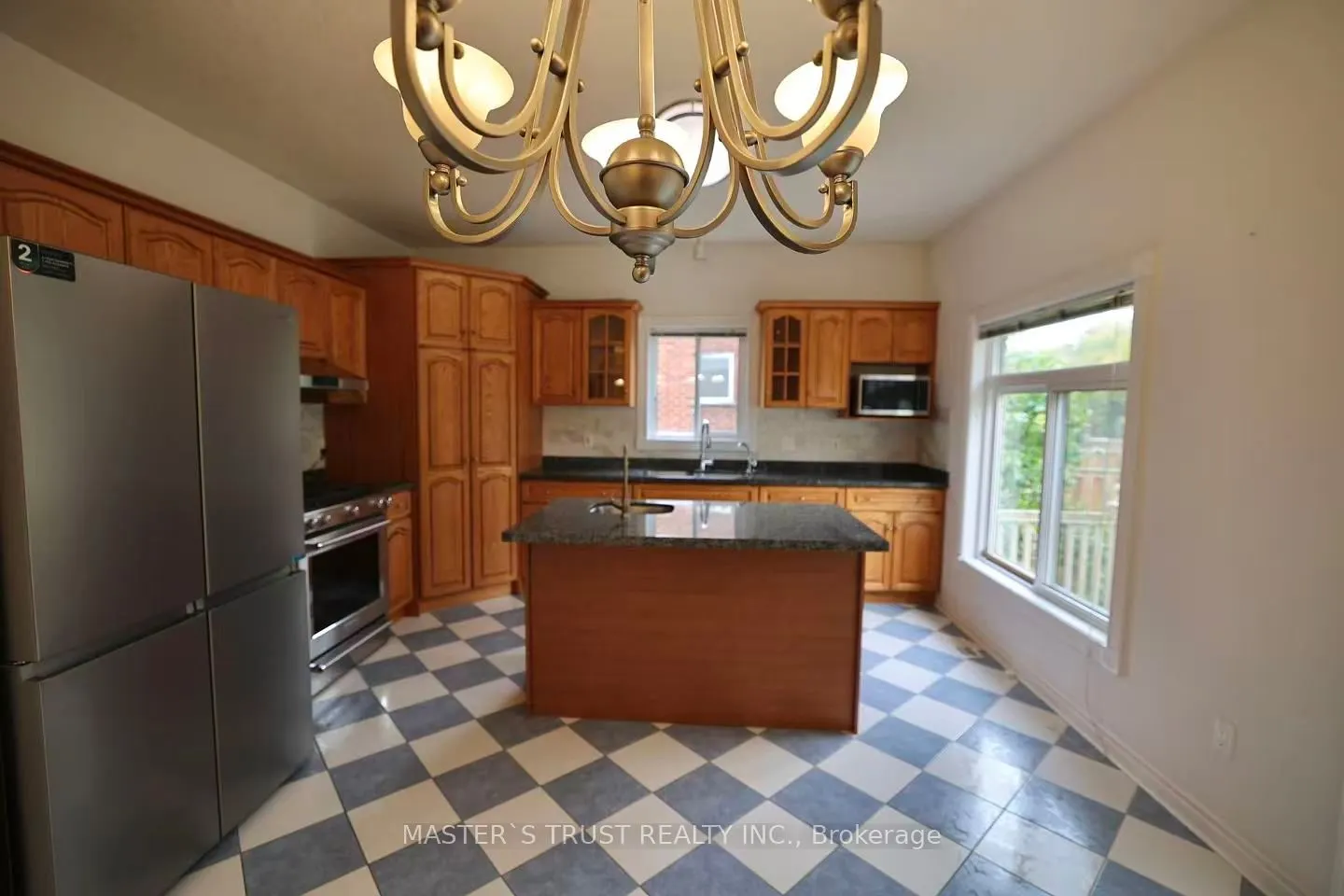 7 Westra Drive