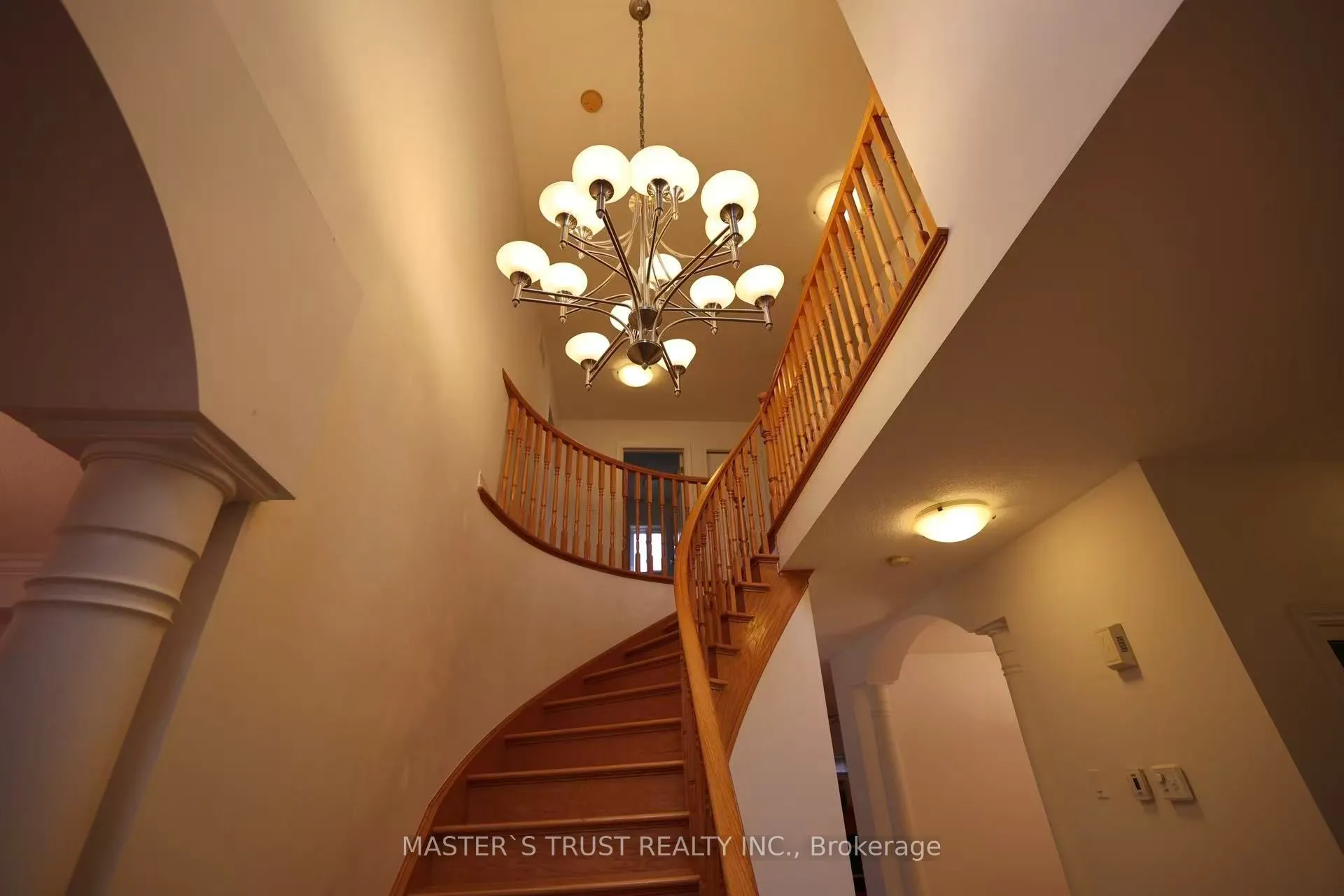 7 Westra Drive