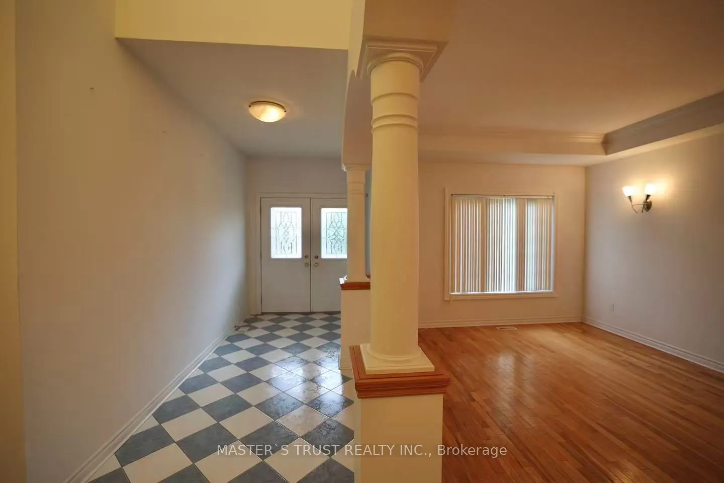 7 Westra Drive