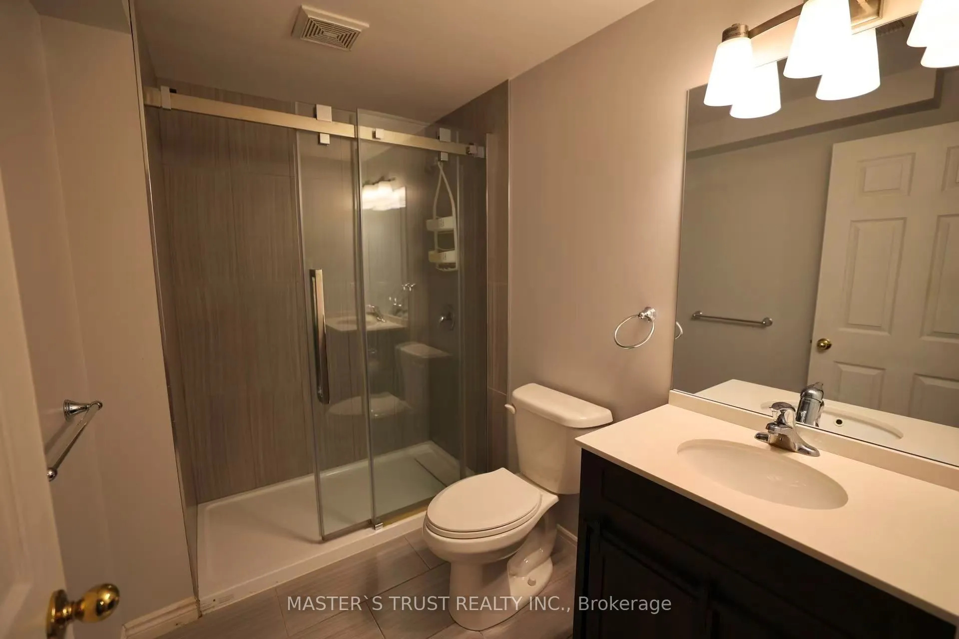 7 Westra Drive