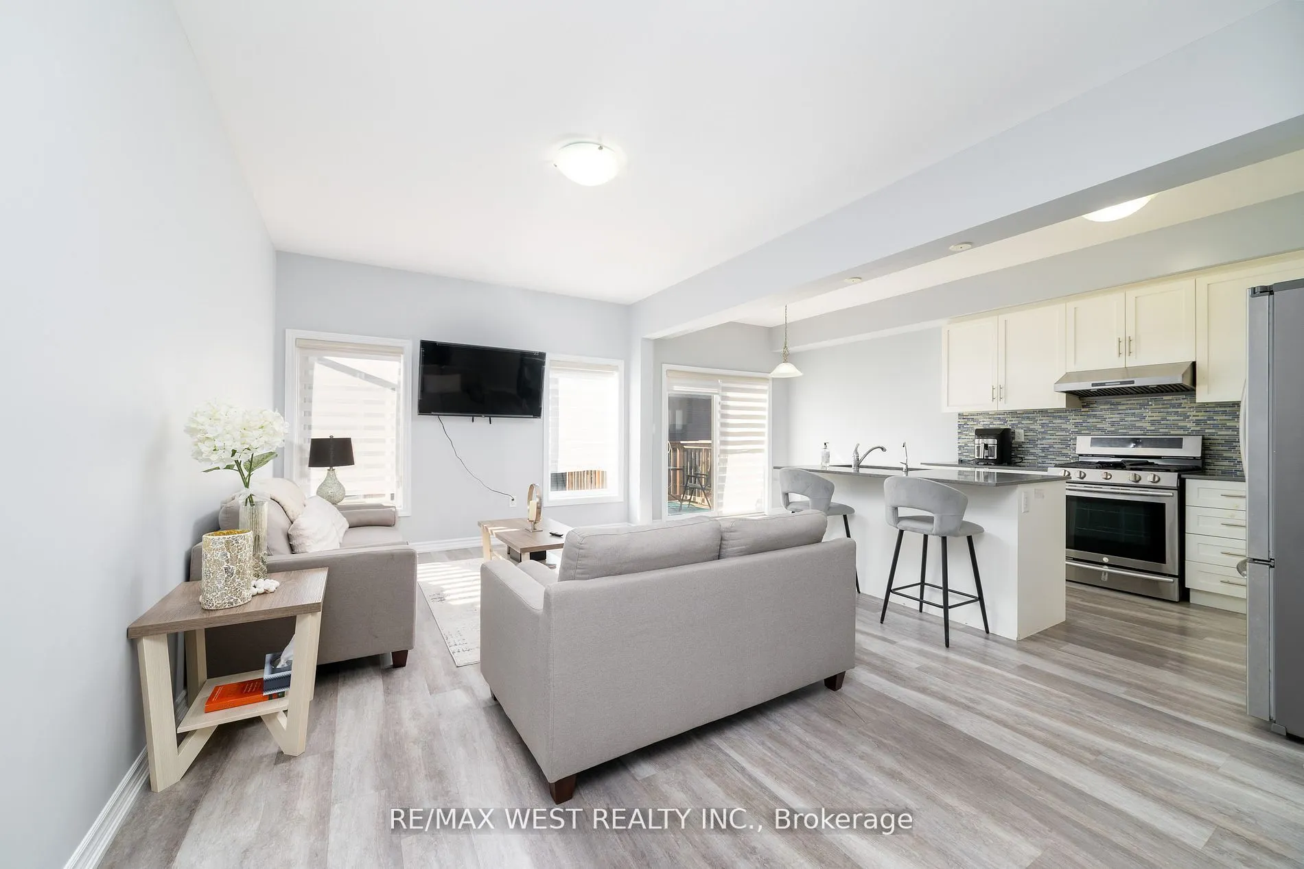 324 Equestrian Way #44