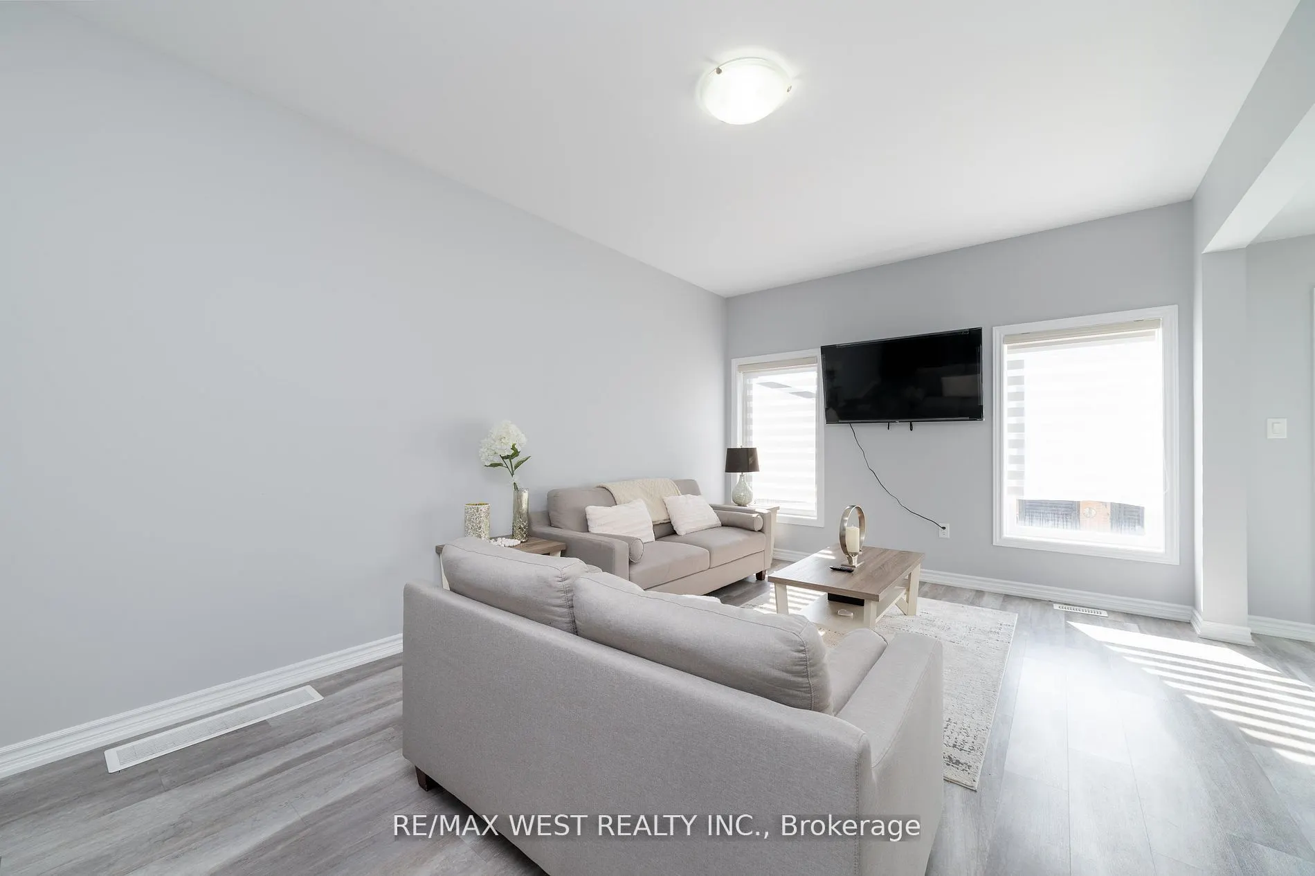324 Equestrian Way #44