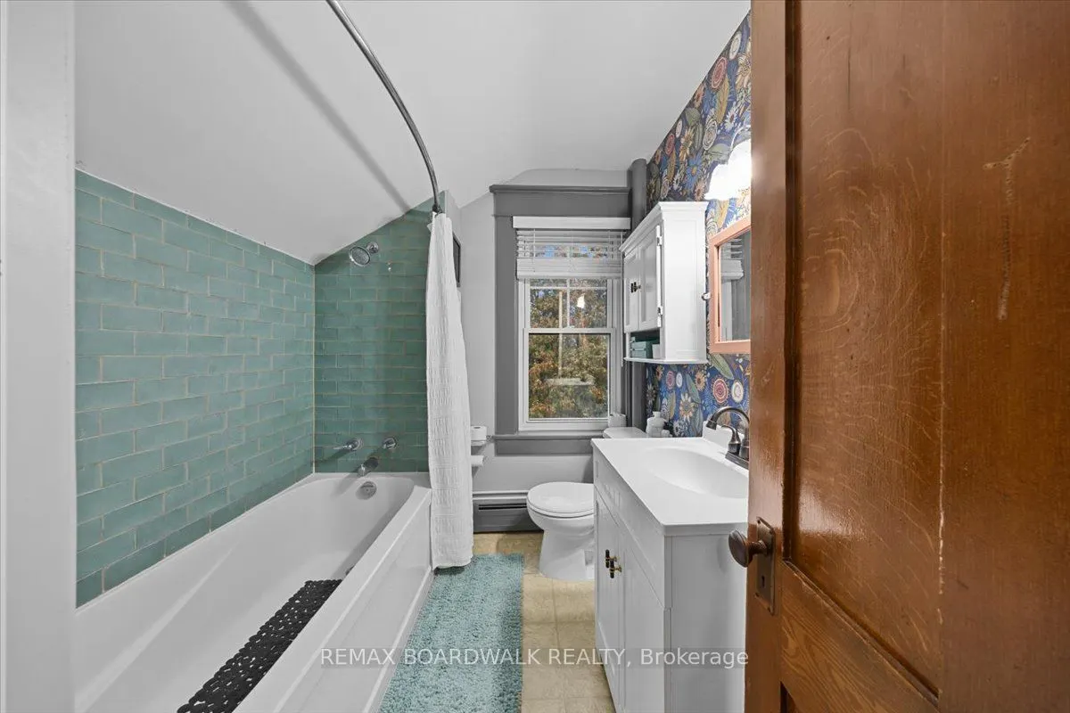 839 Blakeney Road