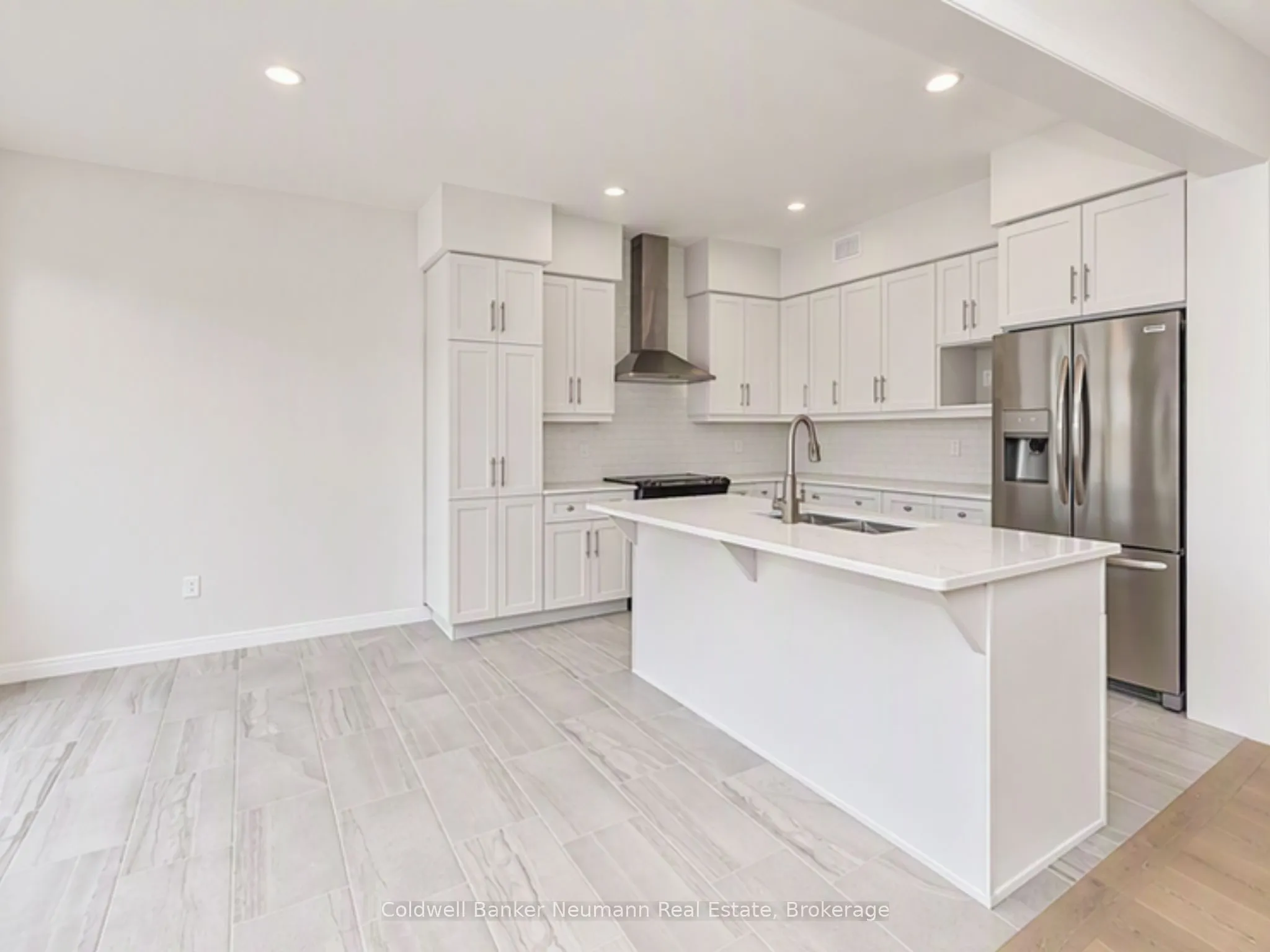 636 Anton Crescent