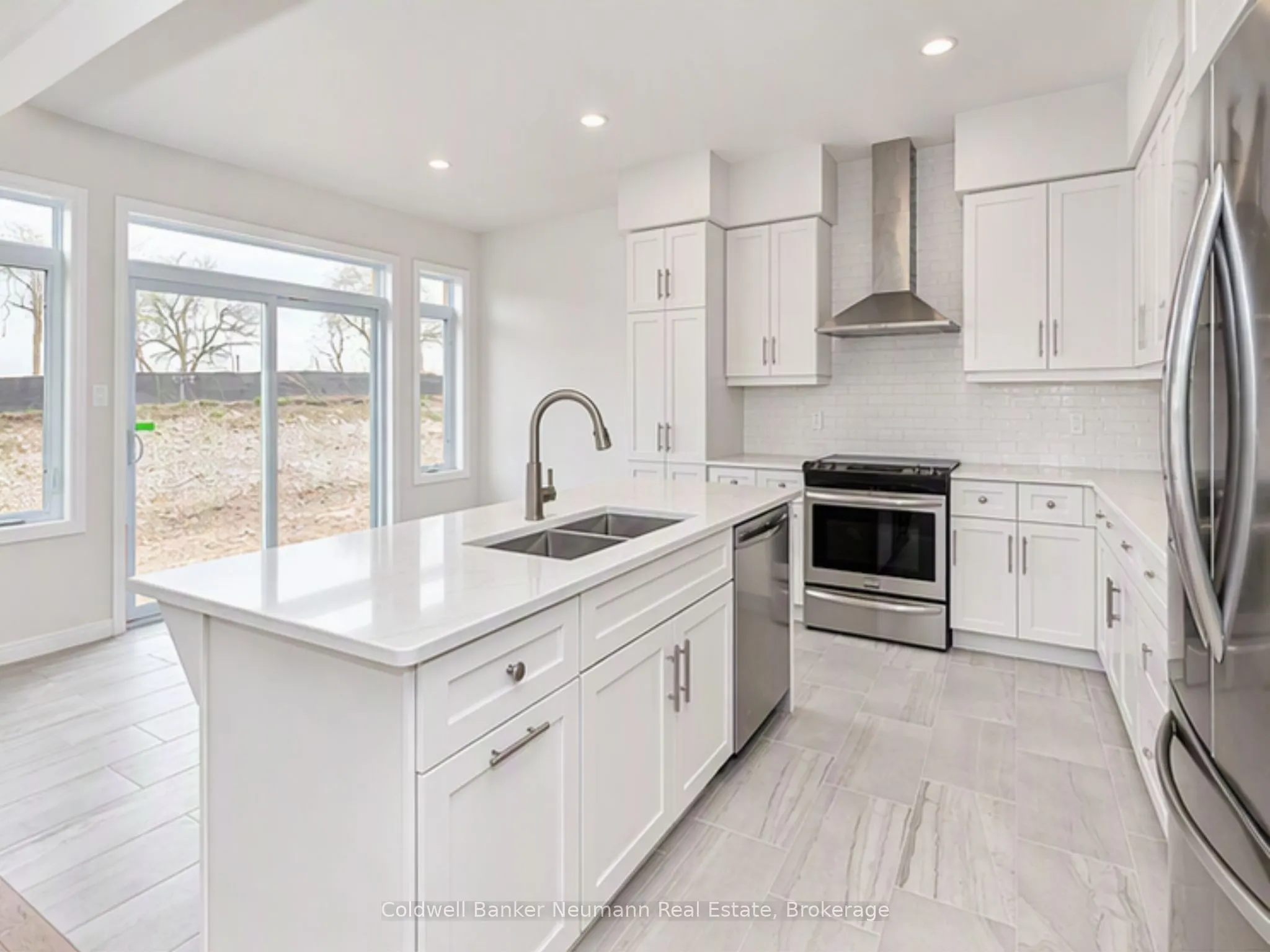 636 Anton Crescent