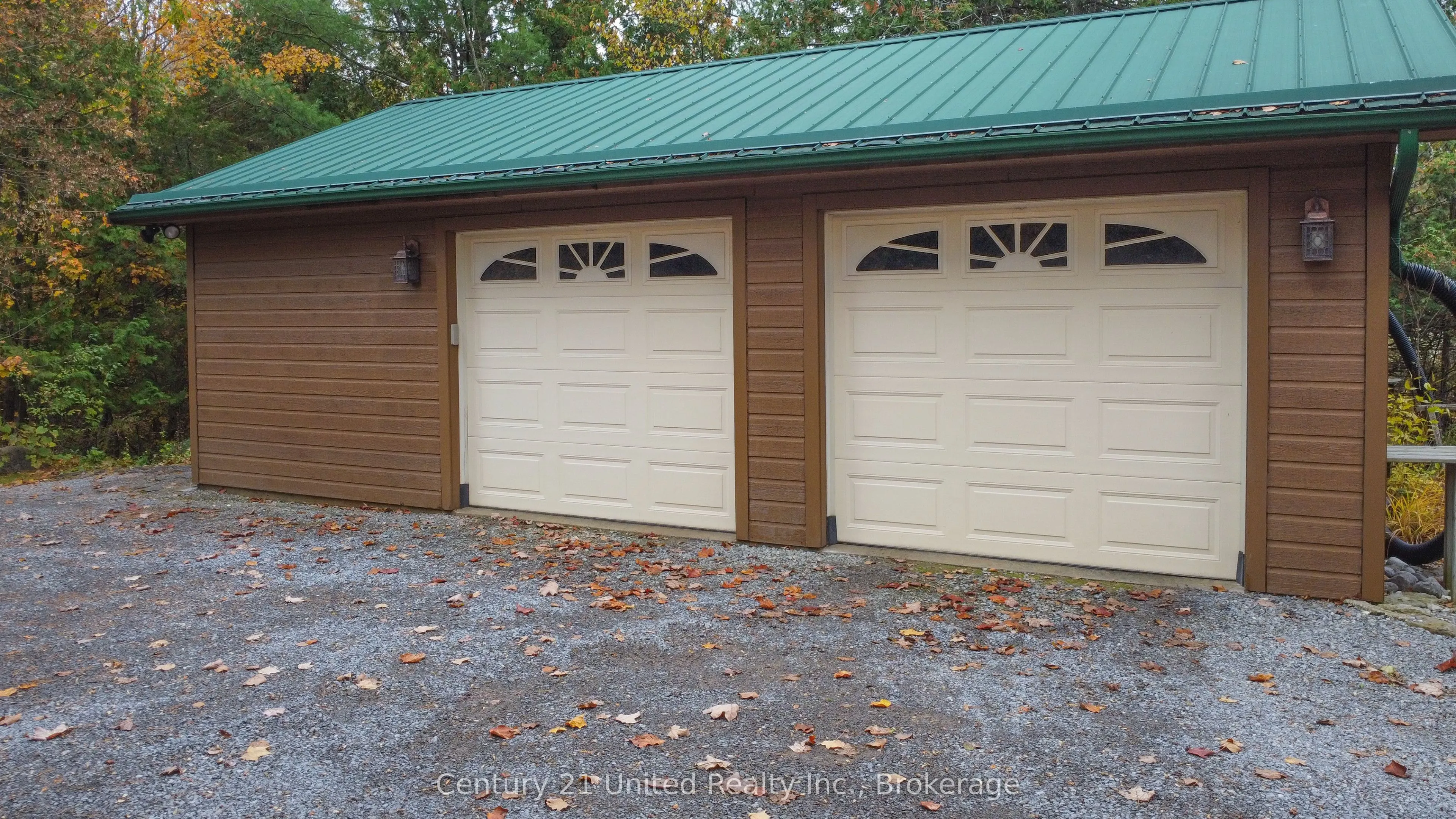 395 Sawmill Road