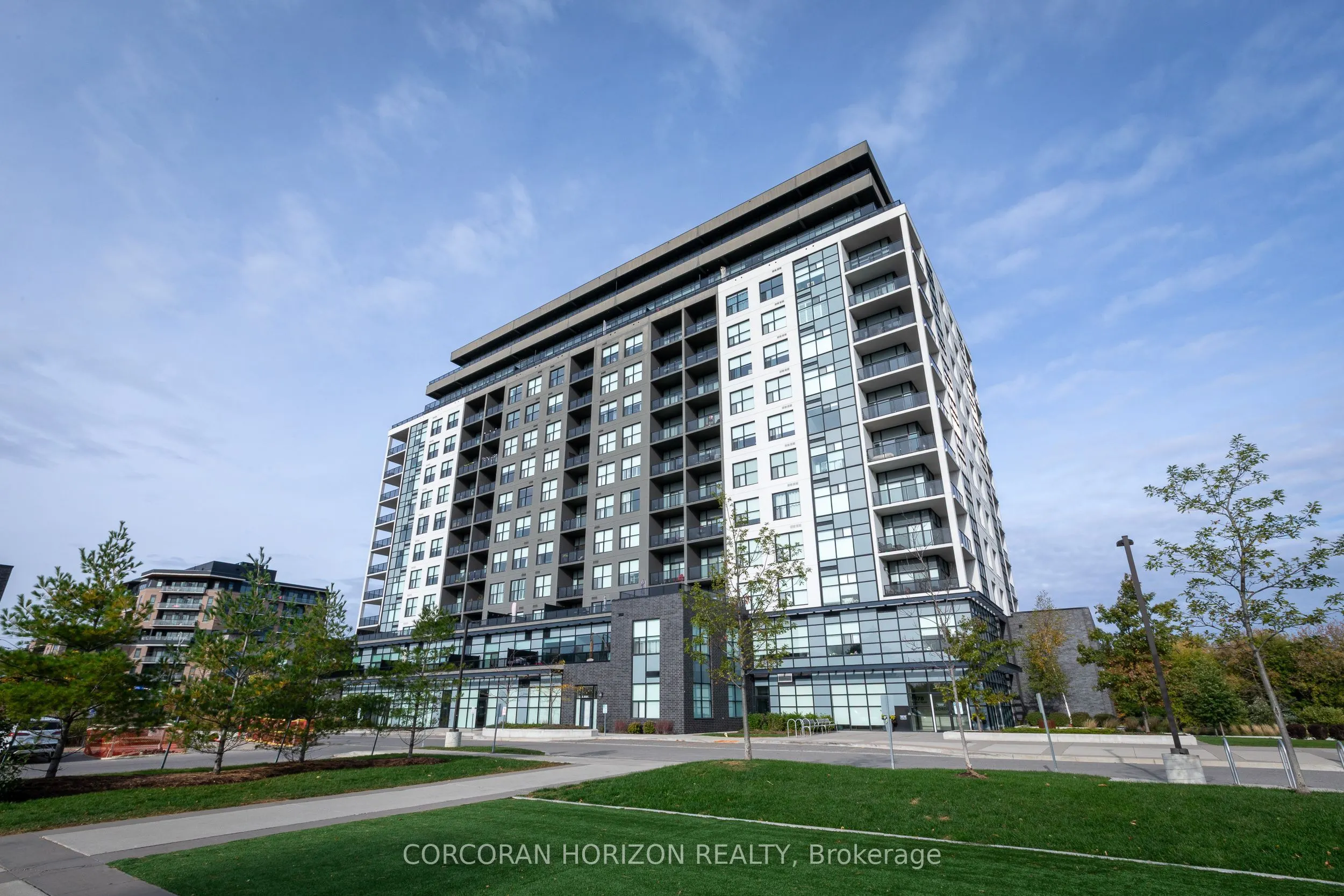 1878 Gordon Street #1102