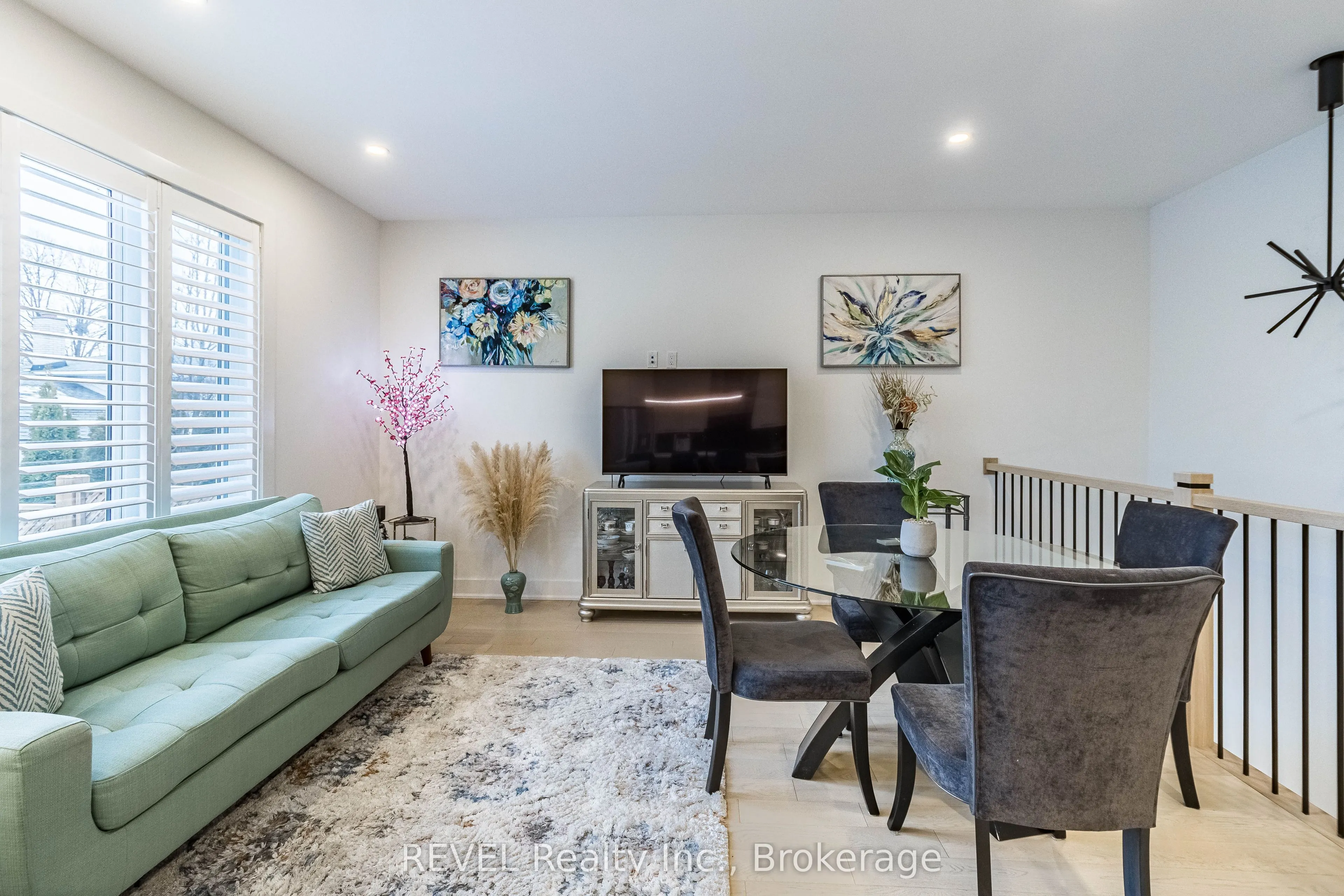 18 Princeton Common Street #5
