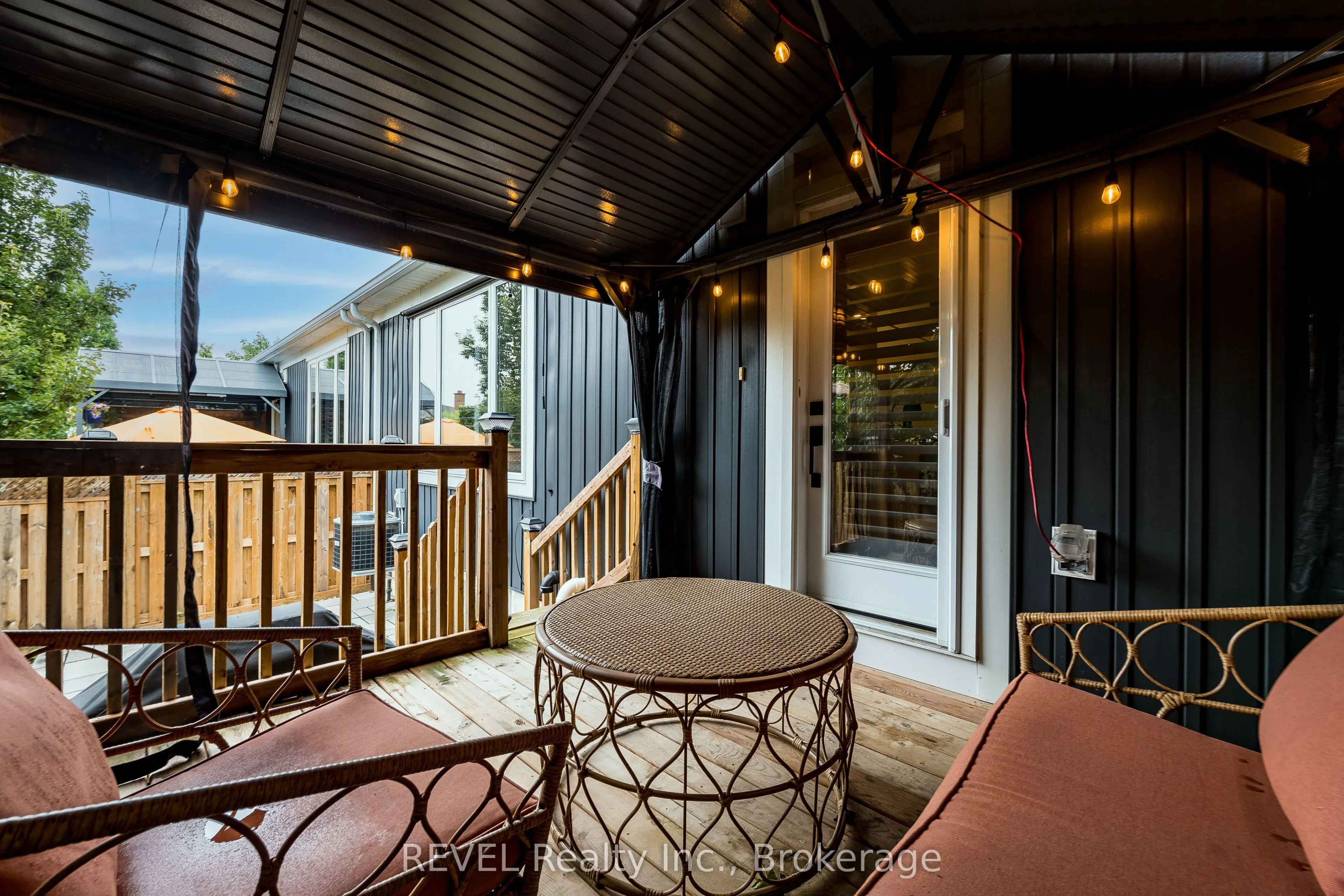 18 Princeton Common Street #5