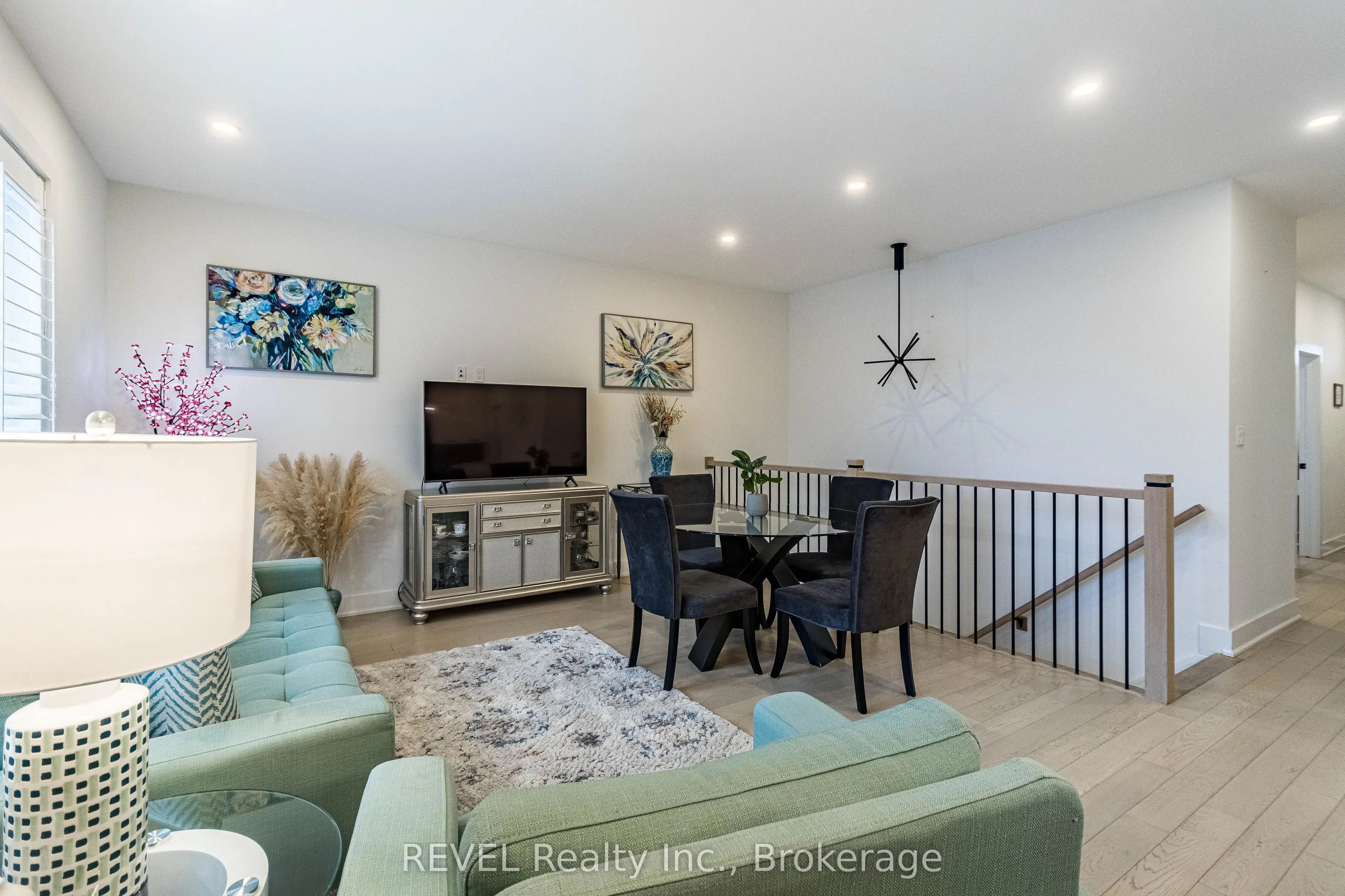18 Princeton Common Street #5
