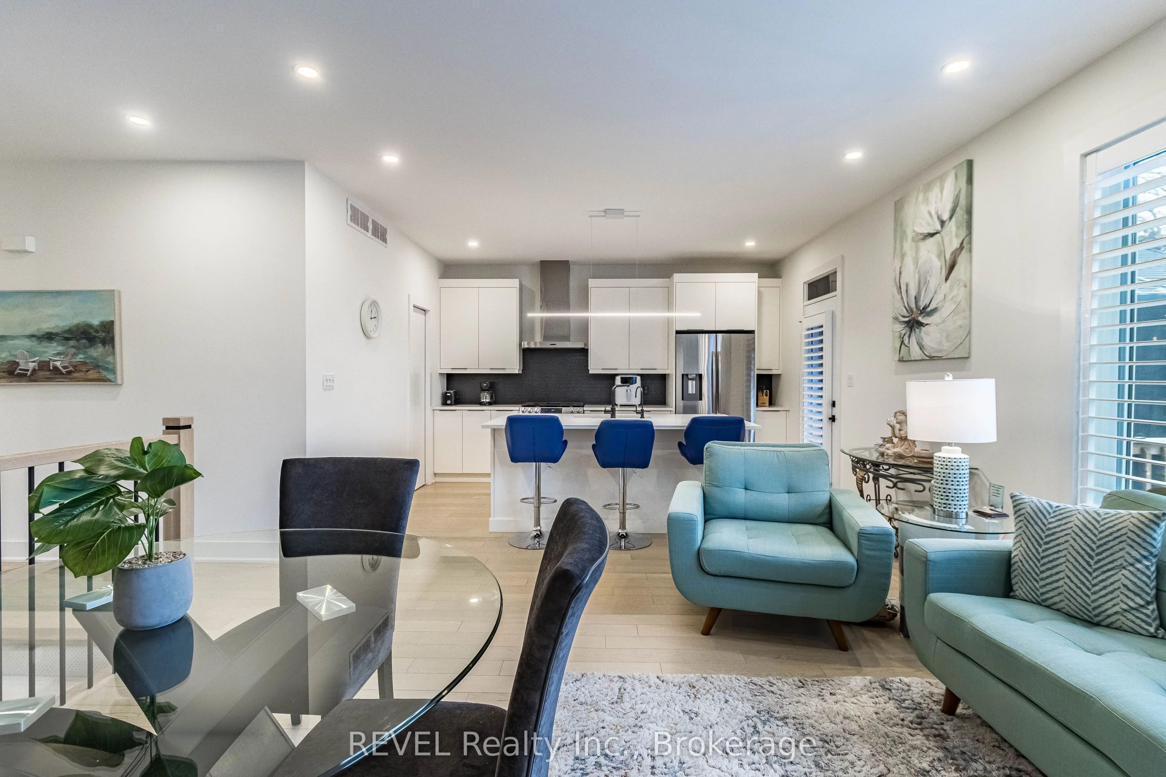 18 Princeton Common Street #5