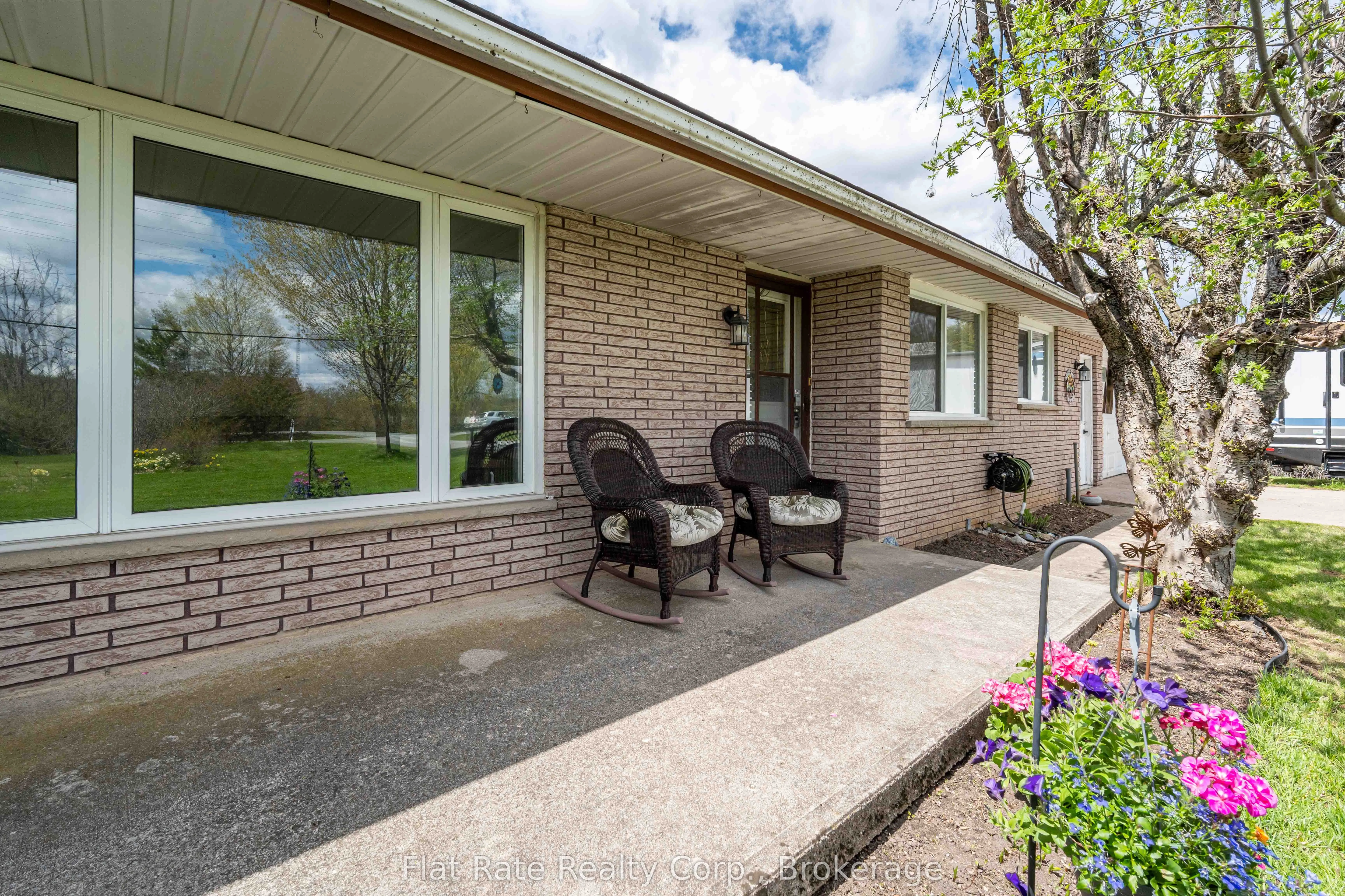 2086 McCrackens Landing Road