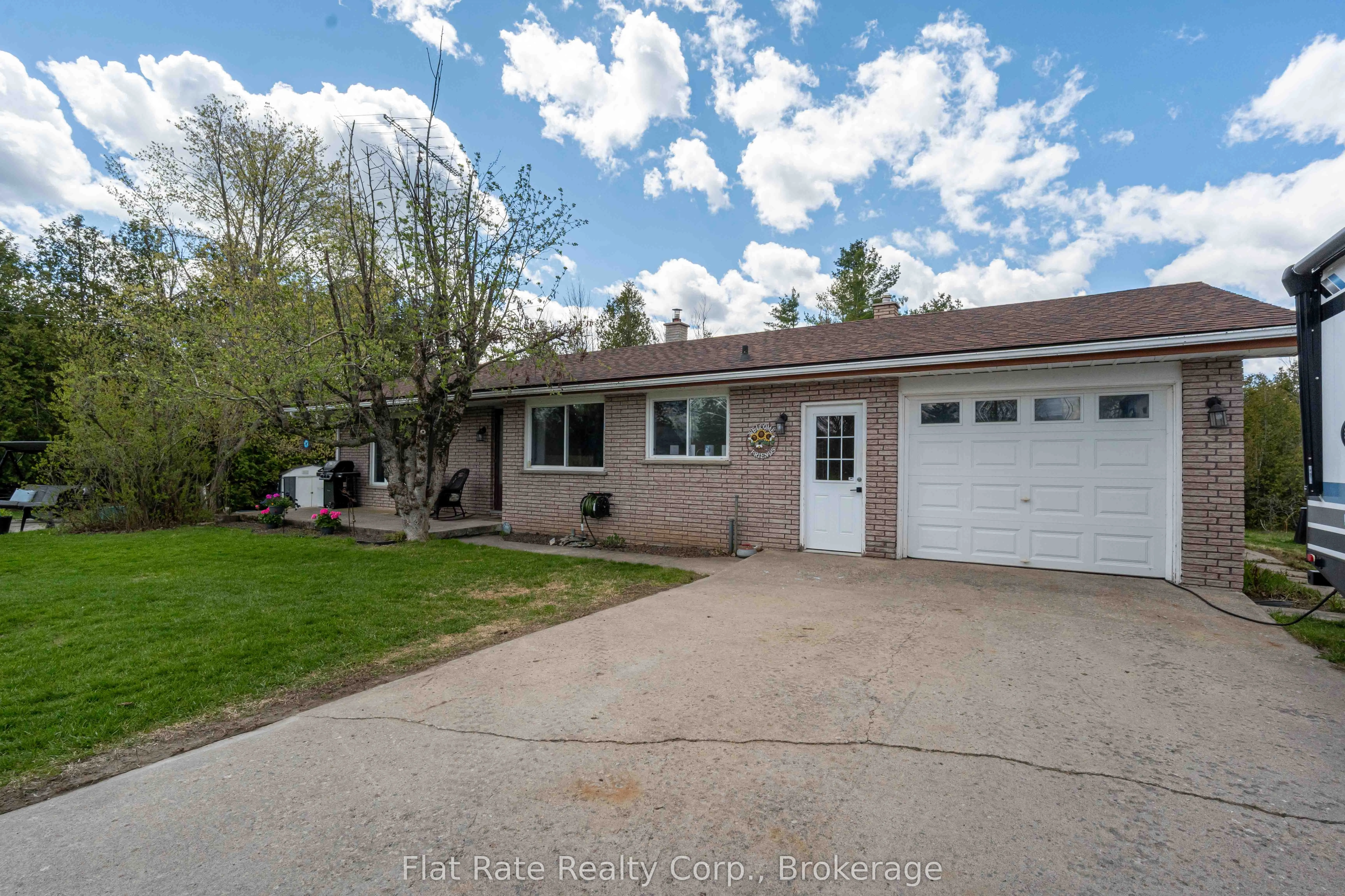 2086 McCrackens Landing Road