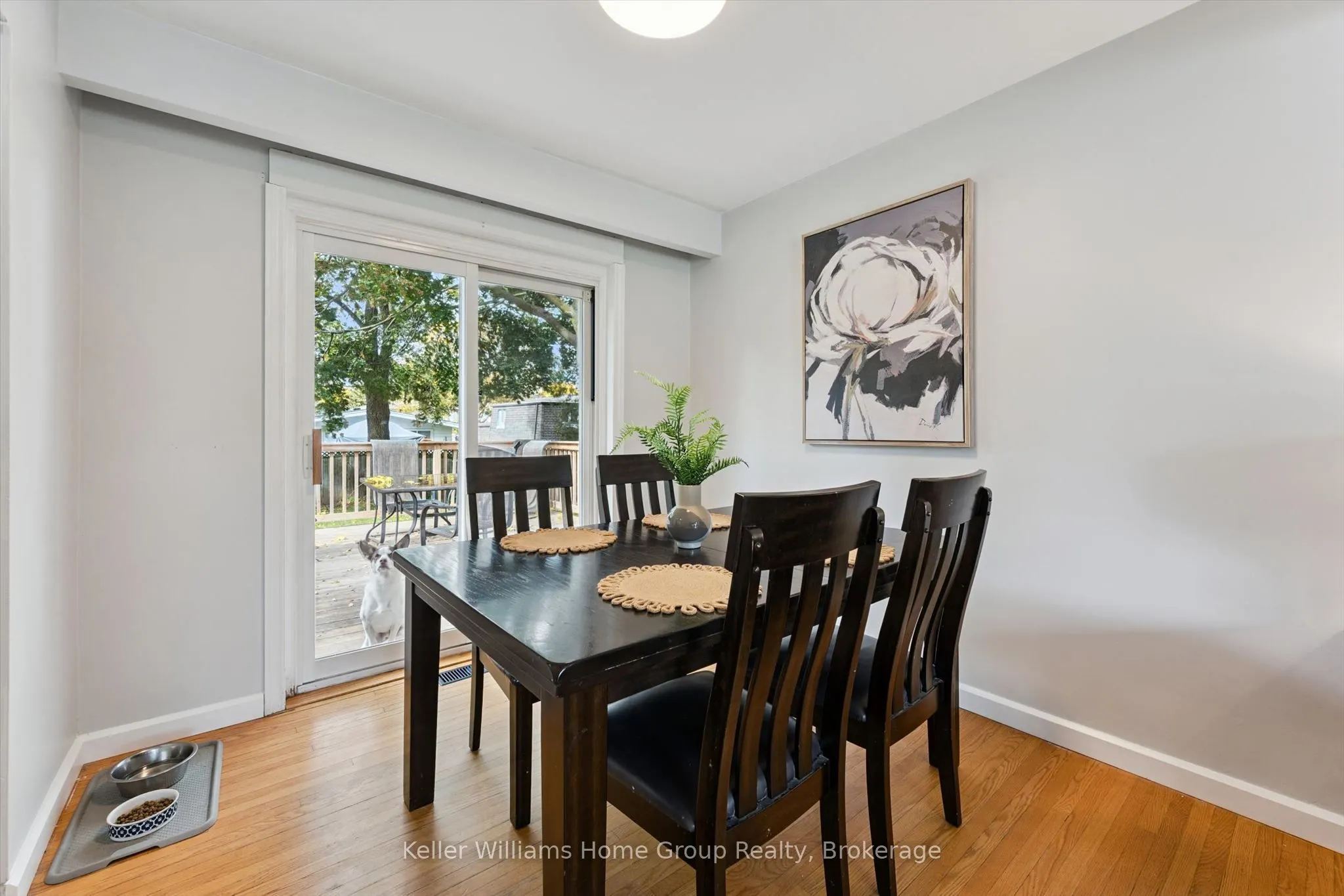 51 LONSDALE Drive
