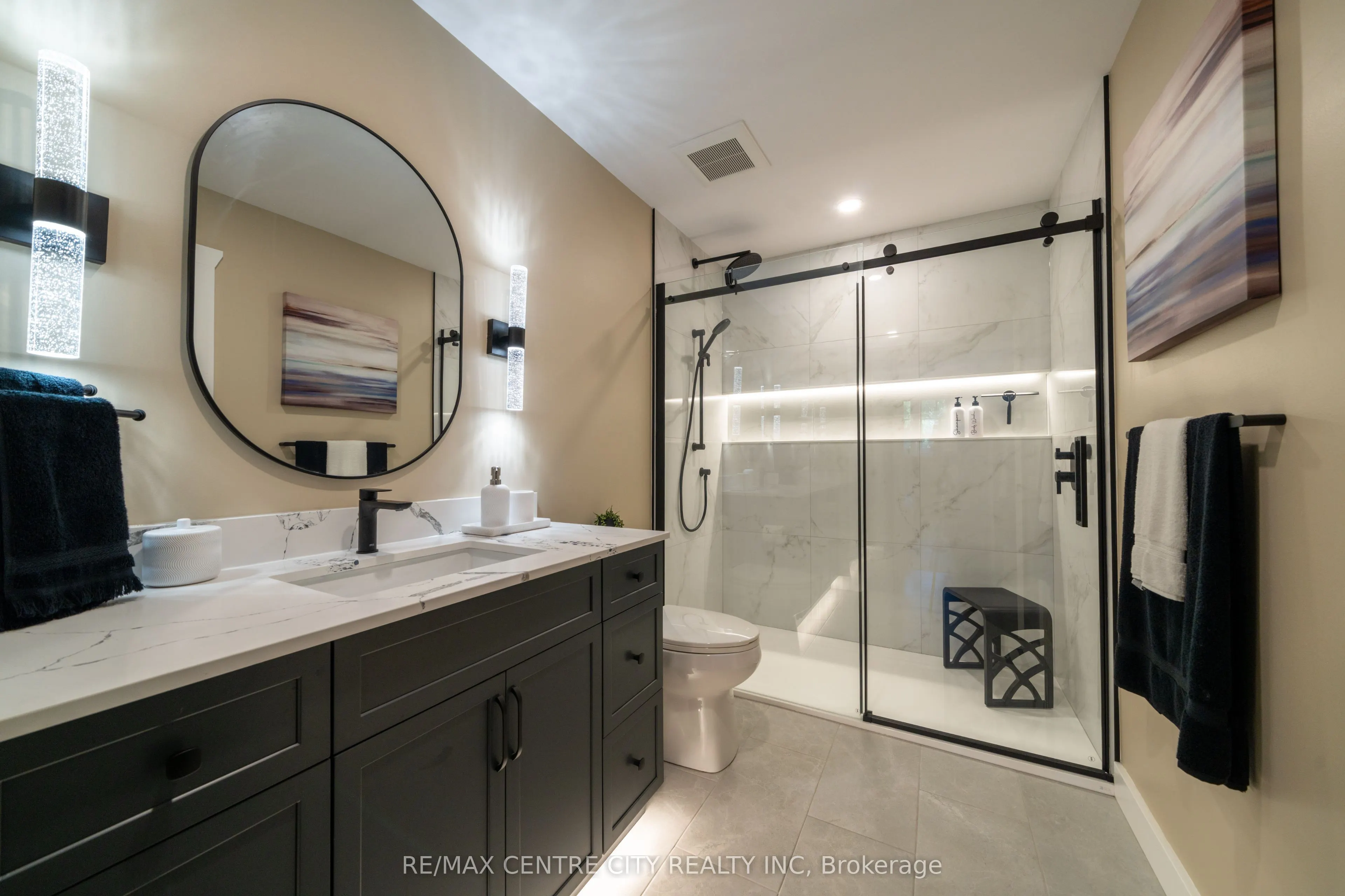 252 Mill Pond Crescent