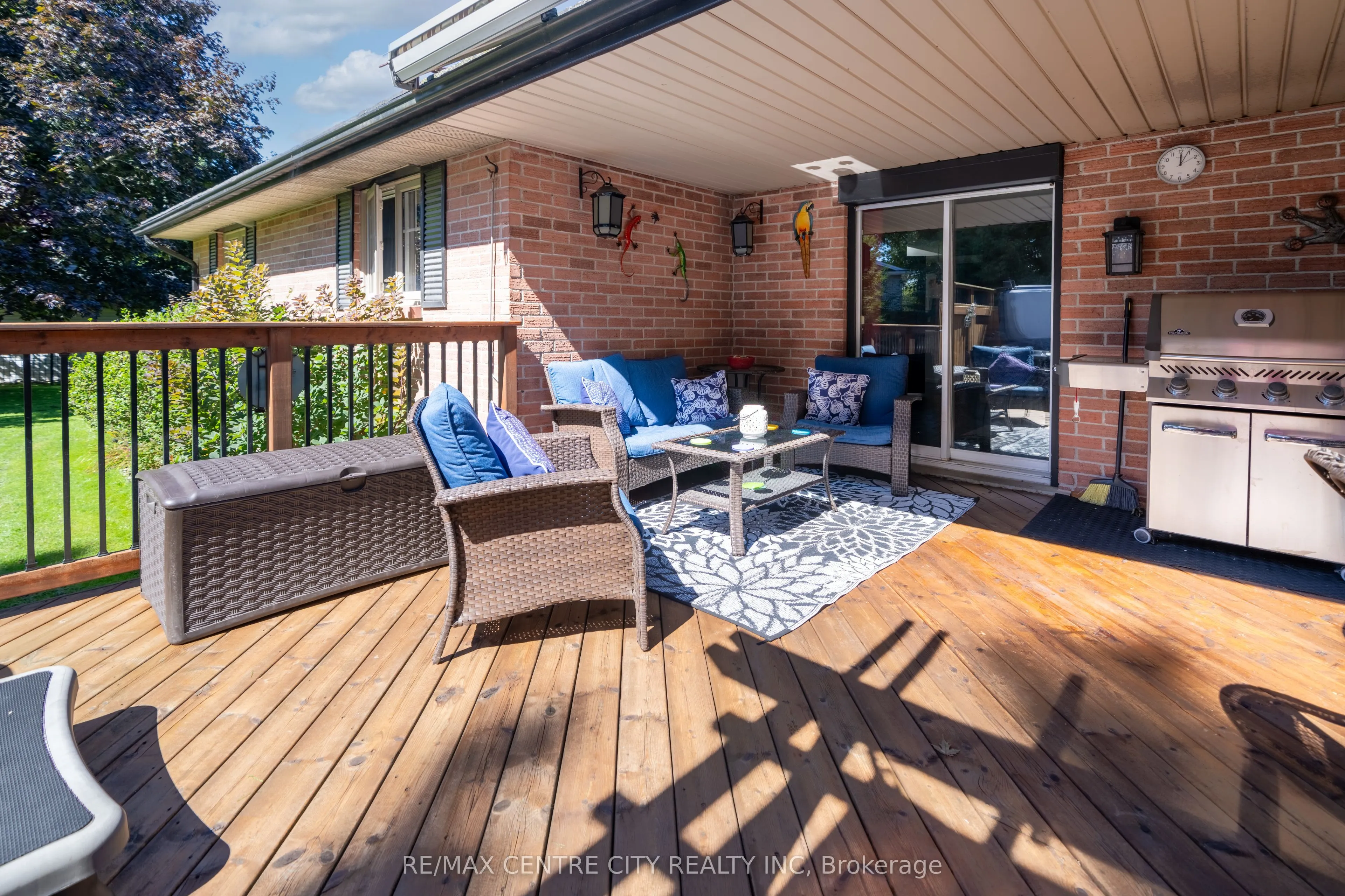 252 Mill Pond Crescent